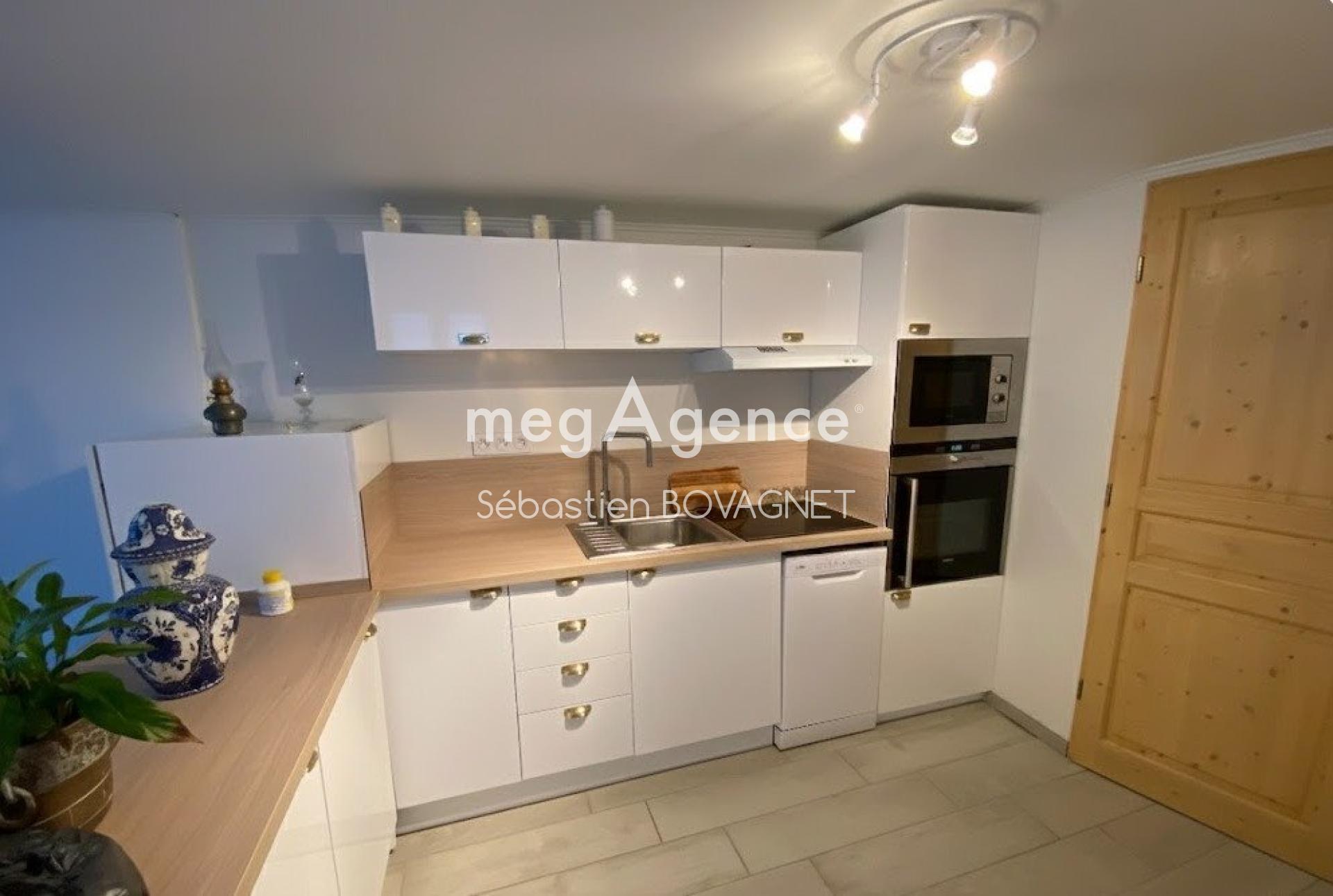 Miniature photo - 2 / 2