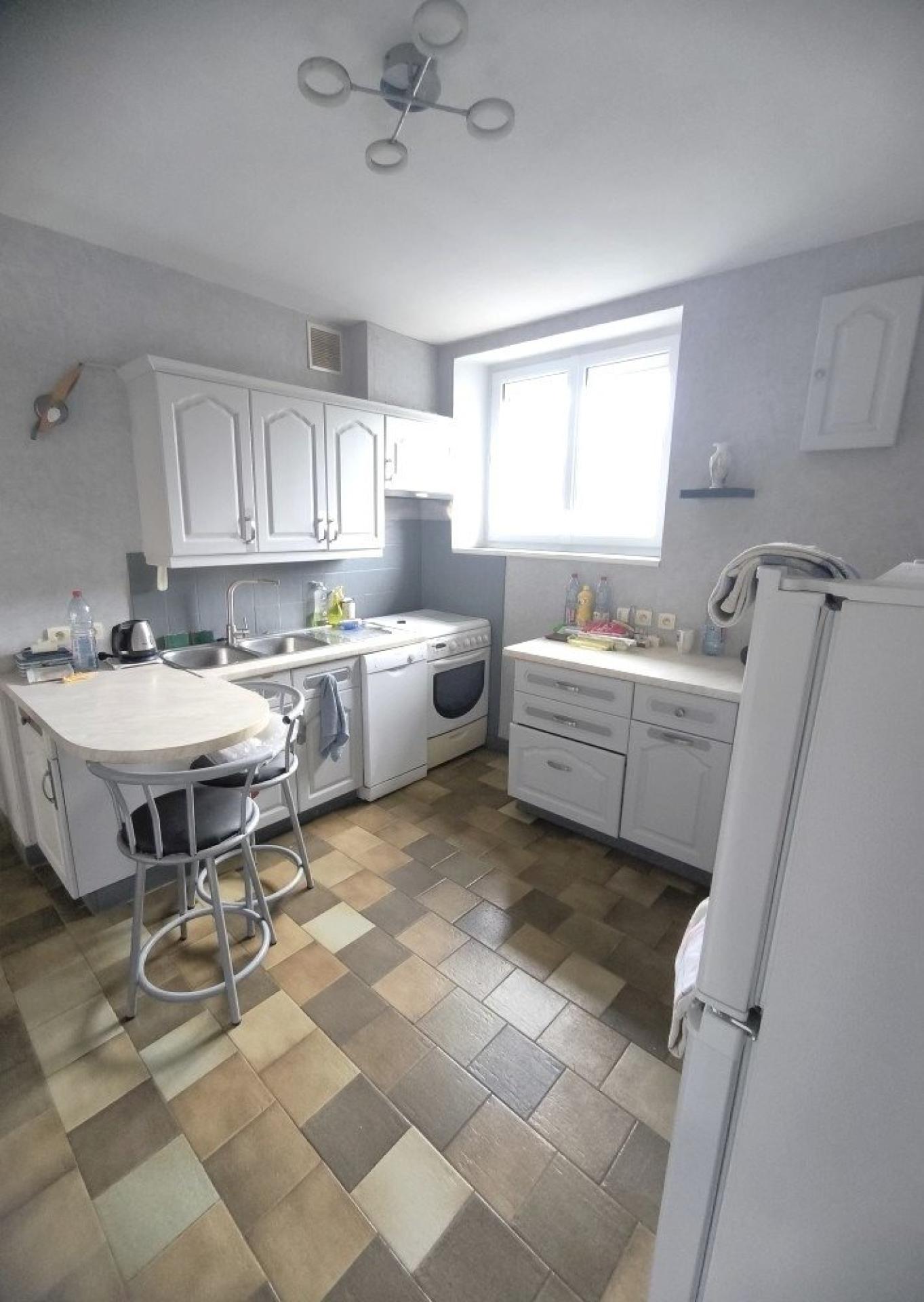 Miniature photo - 8 / 16