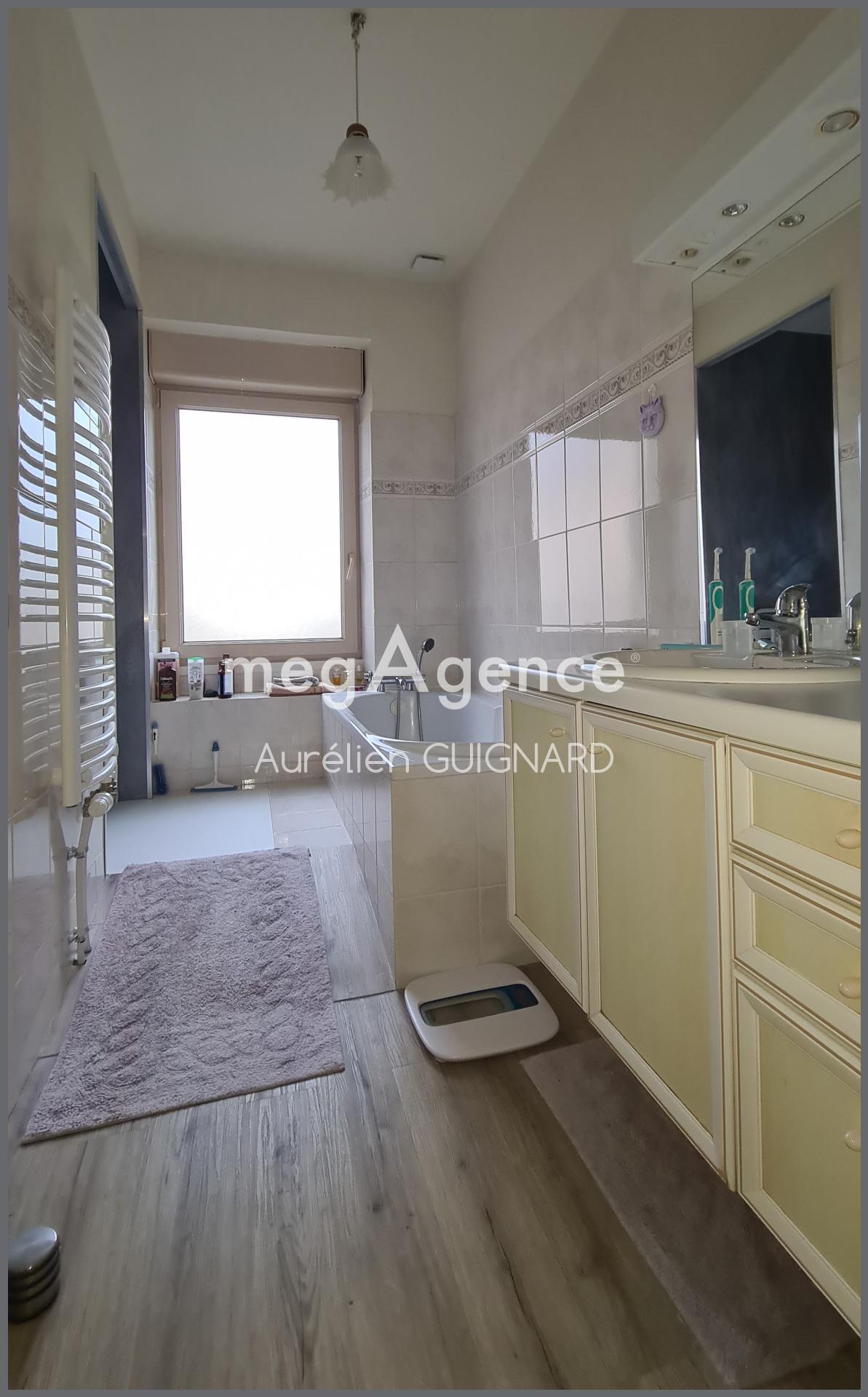 Miniature photo - 12 / 20