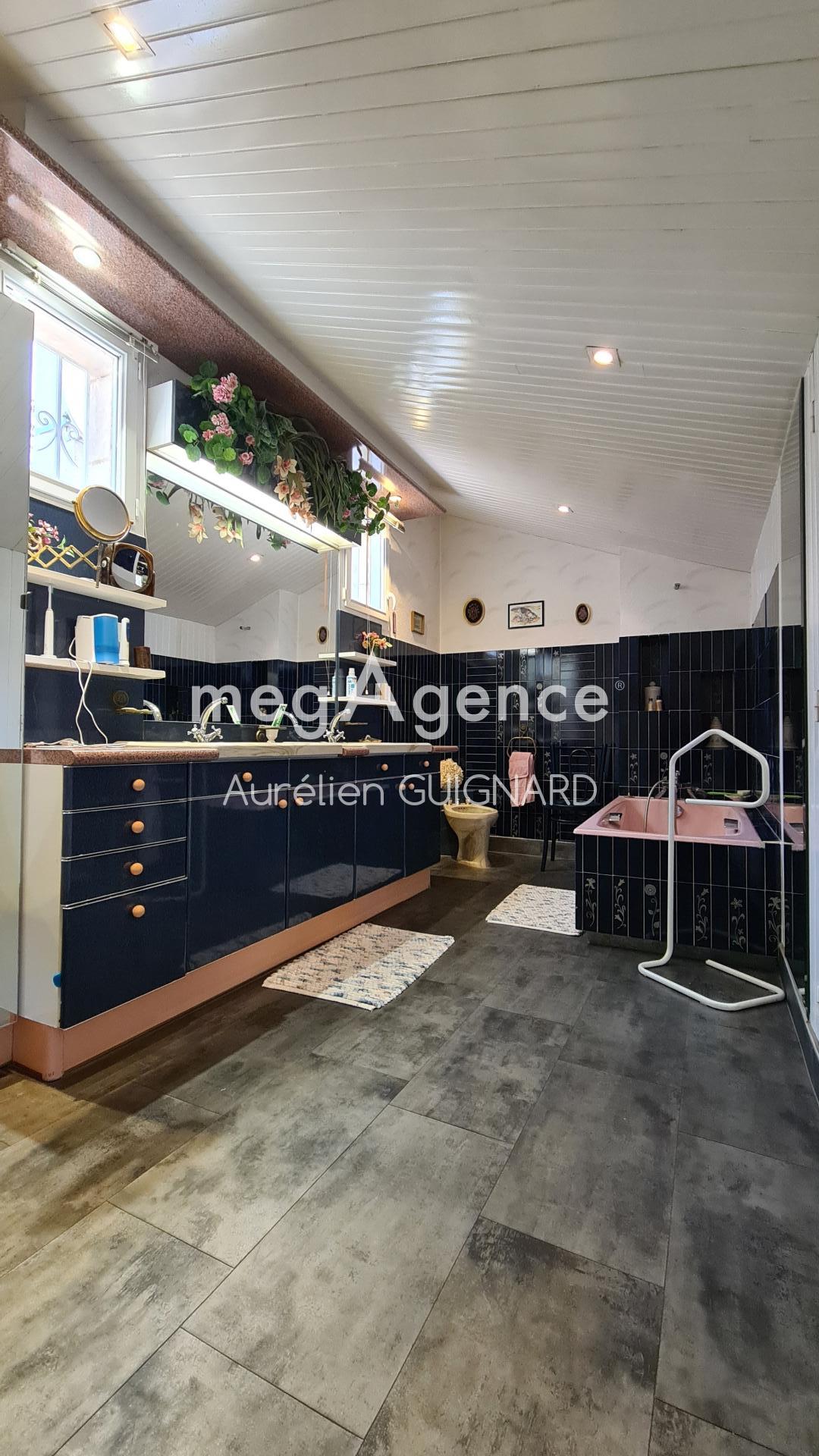 Miniature photo - 12 / 19