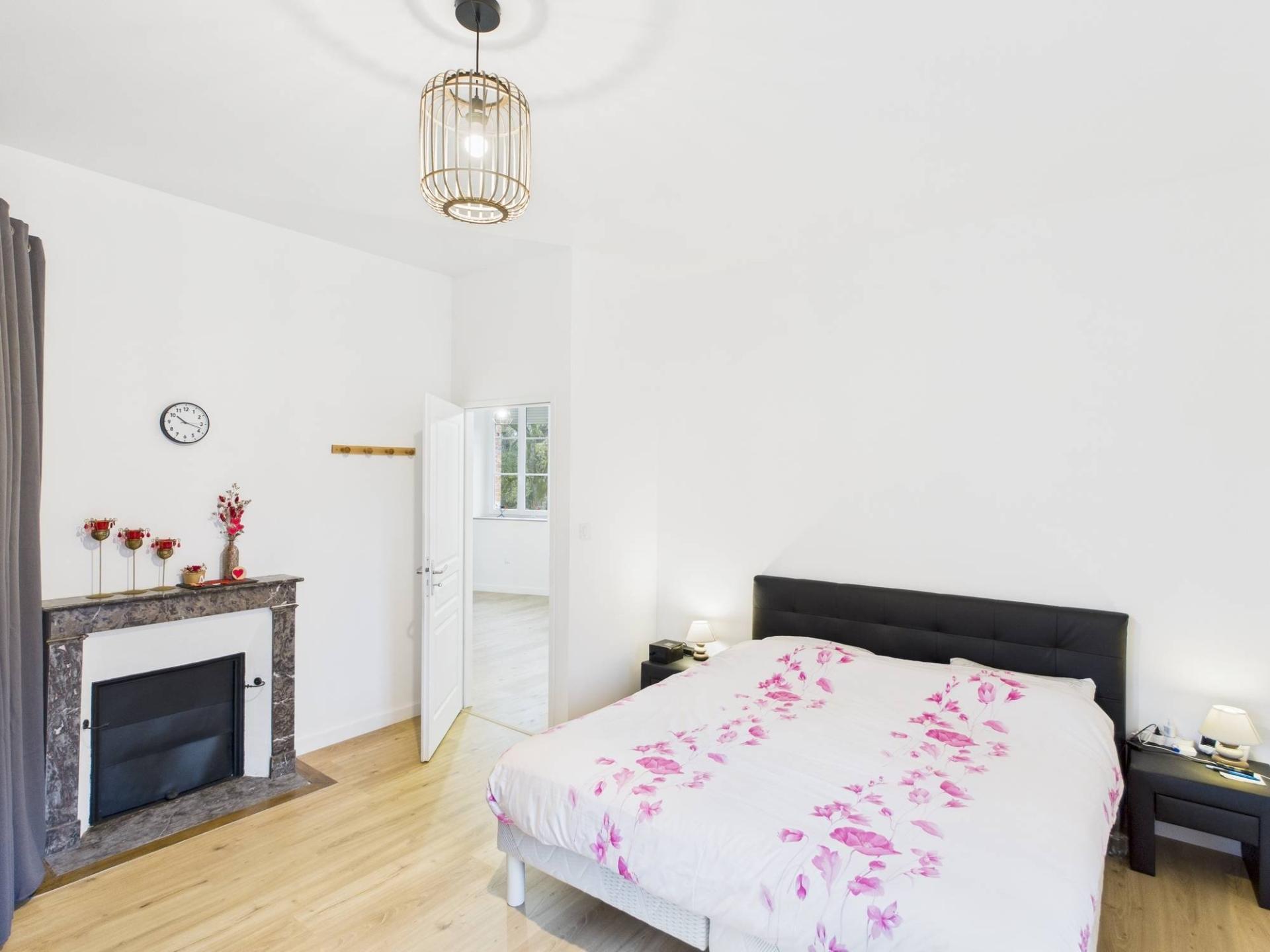 Miniature photo - 6 / 8