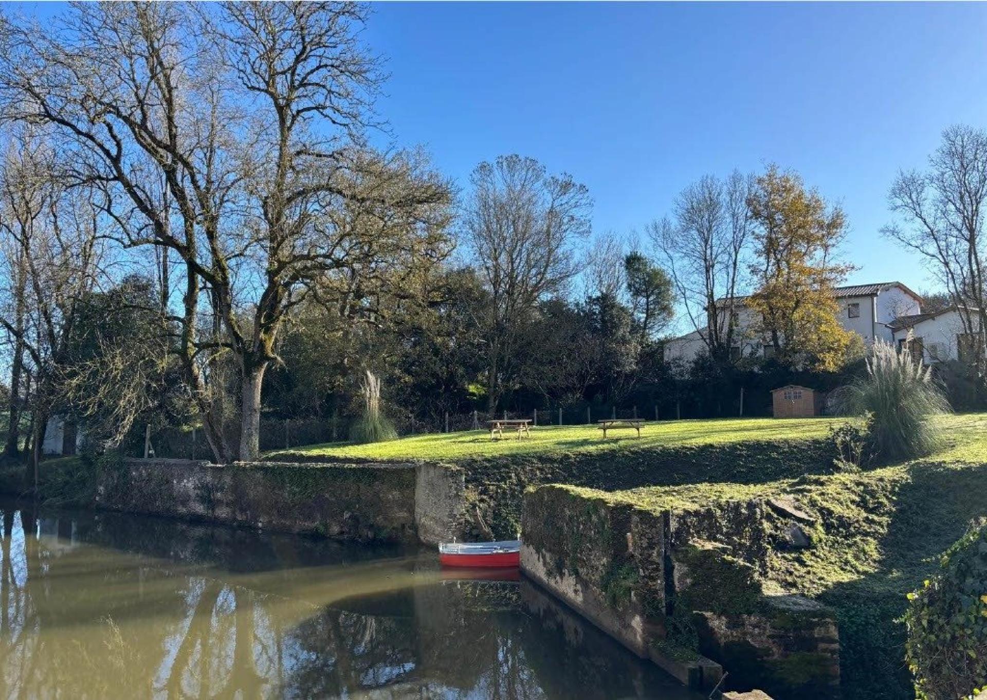 Miniature photo - 5 / 8