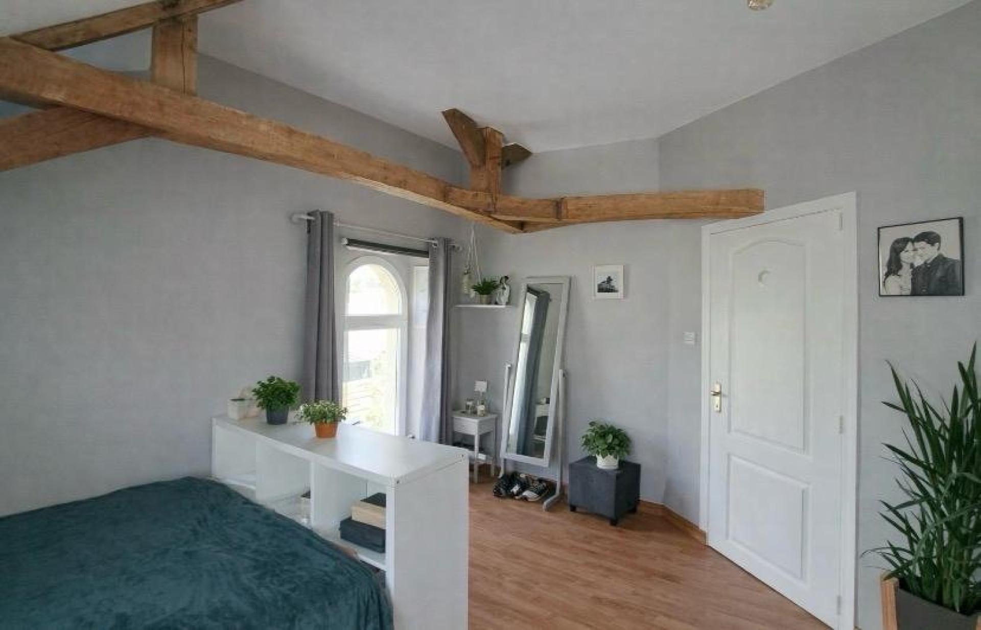 Miniature photo - 5 / 10