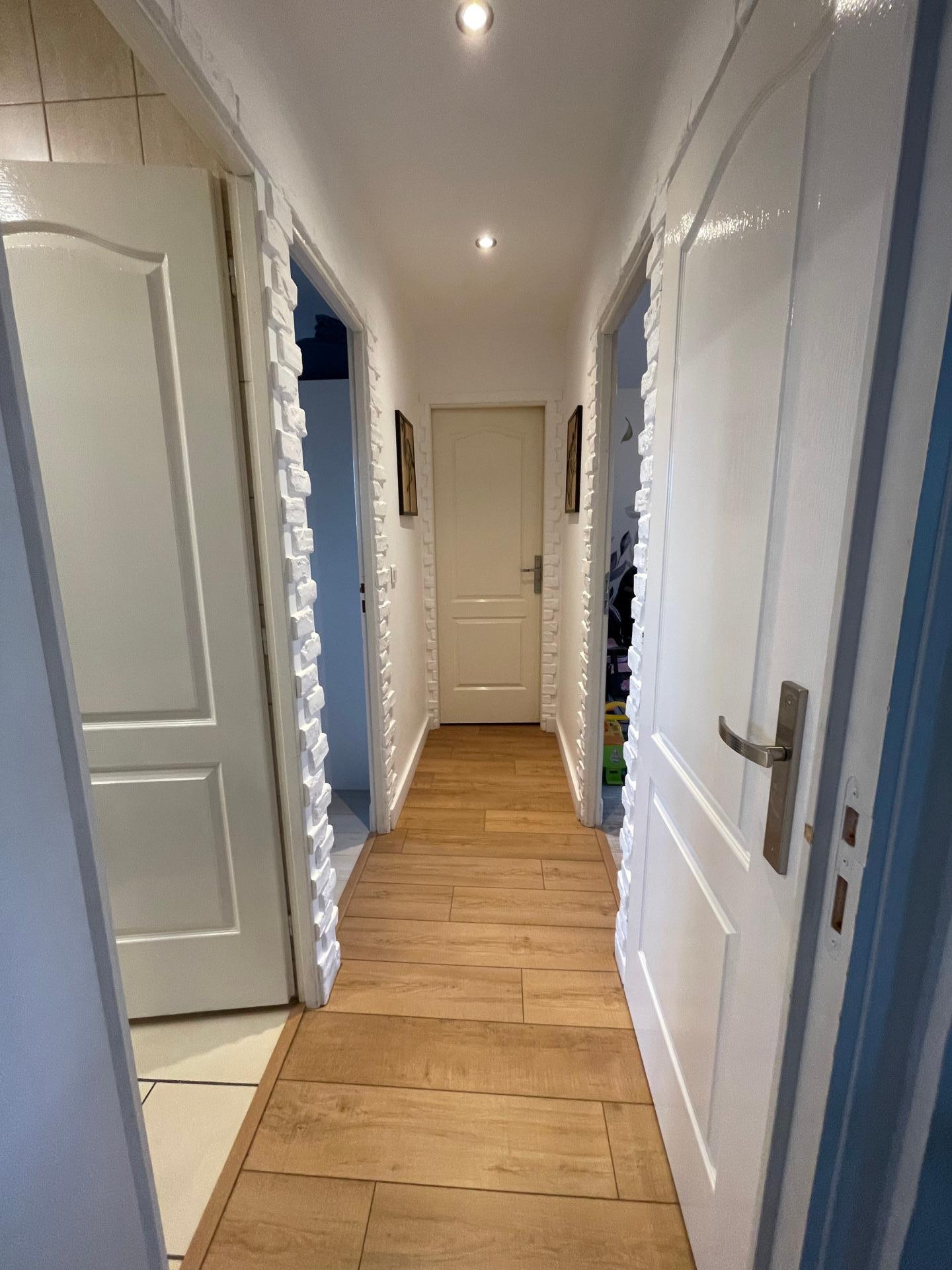 Miniature photo - 17 / 19