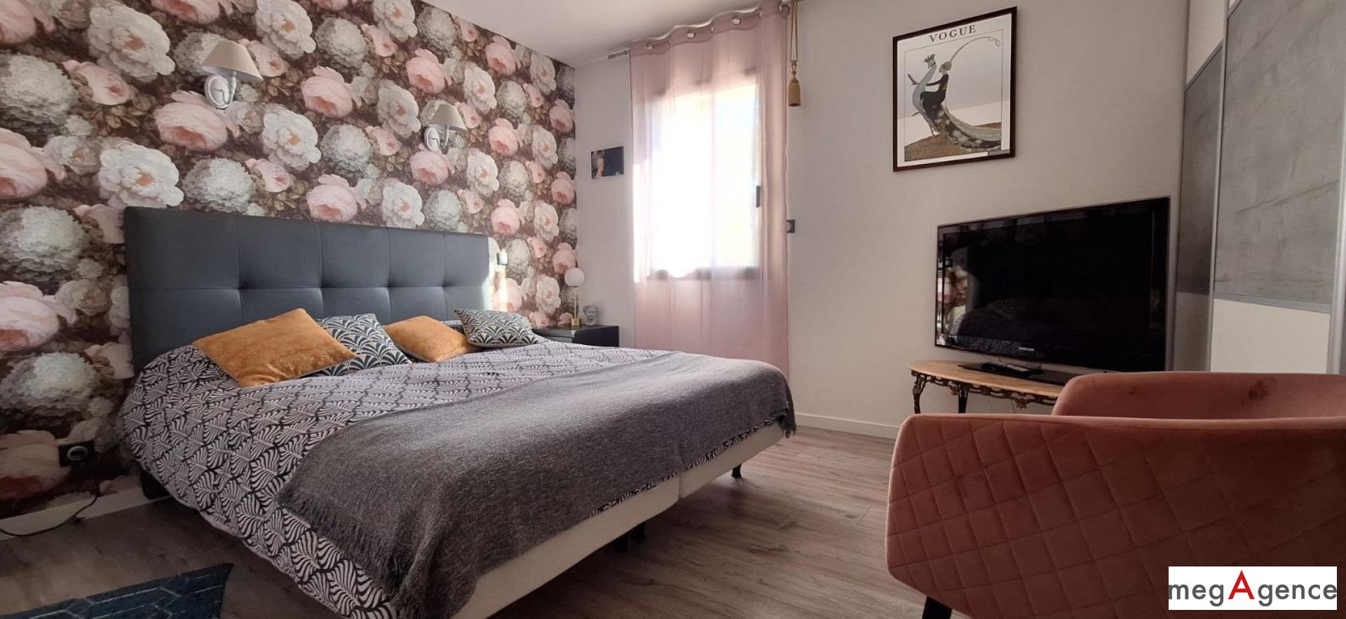 Miniature photo - 6 / 10