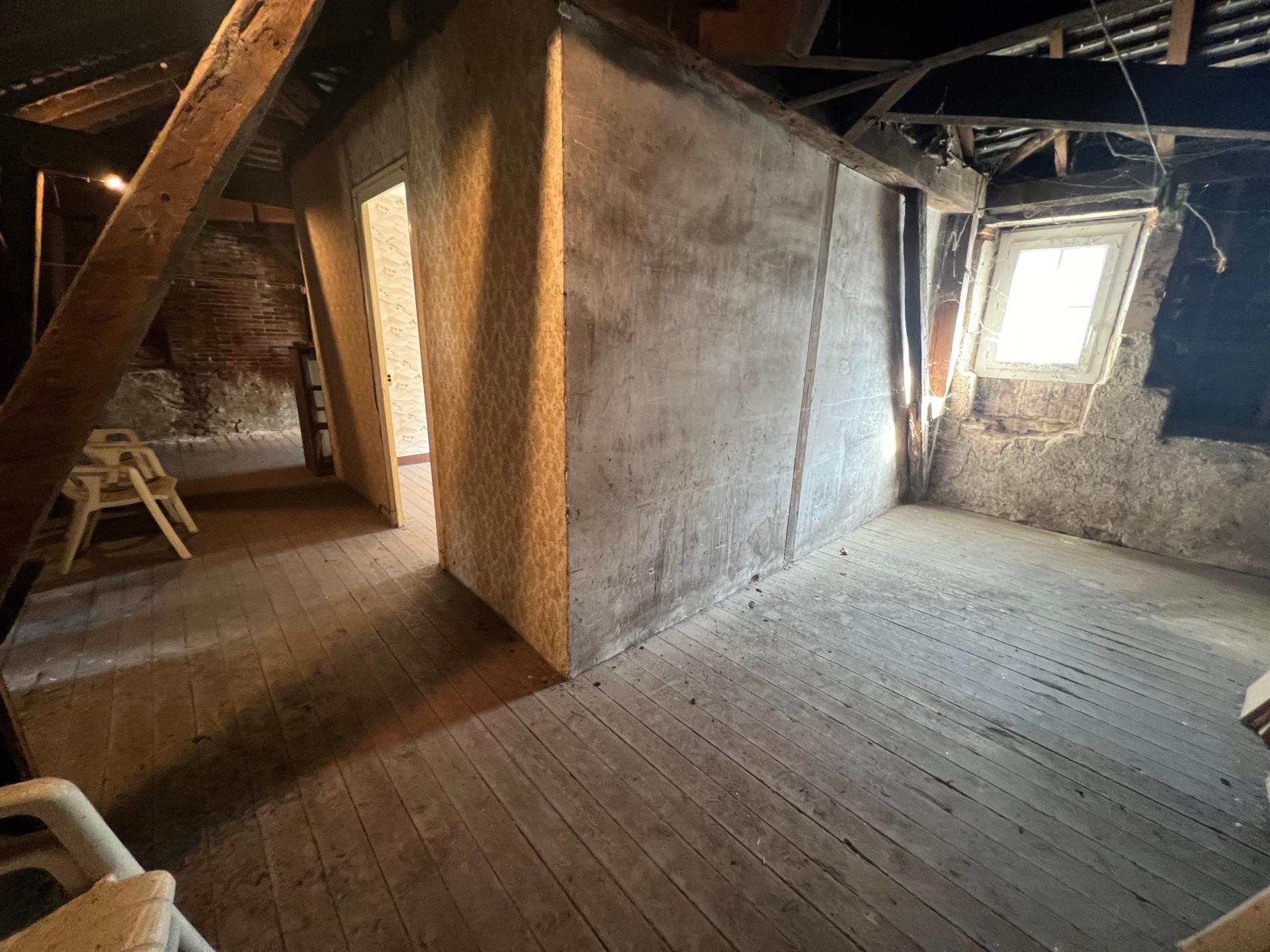 Miniature photo - 8 / 10