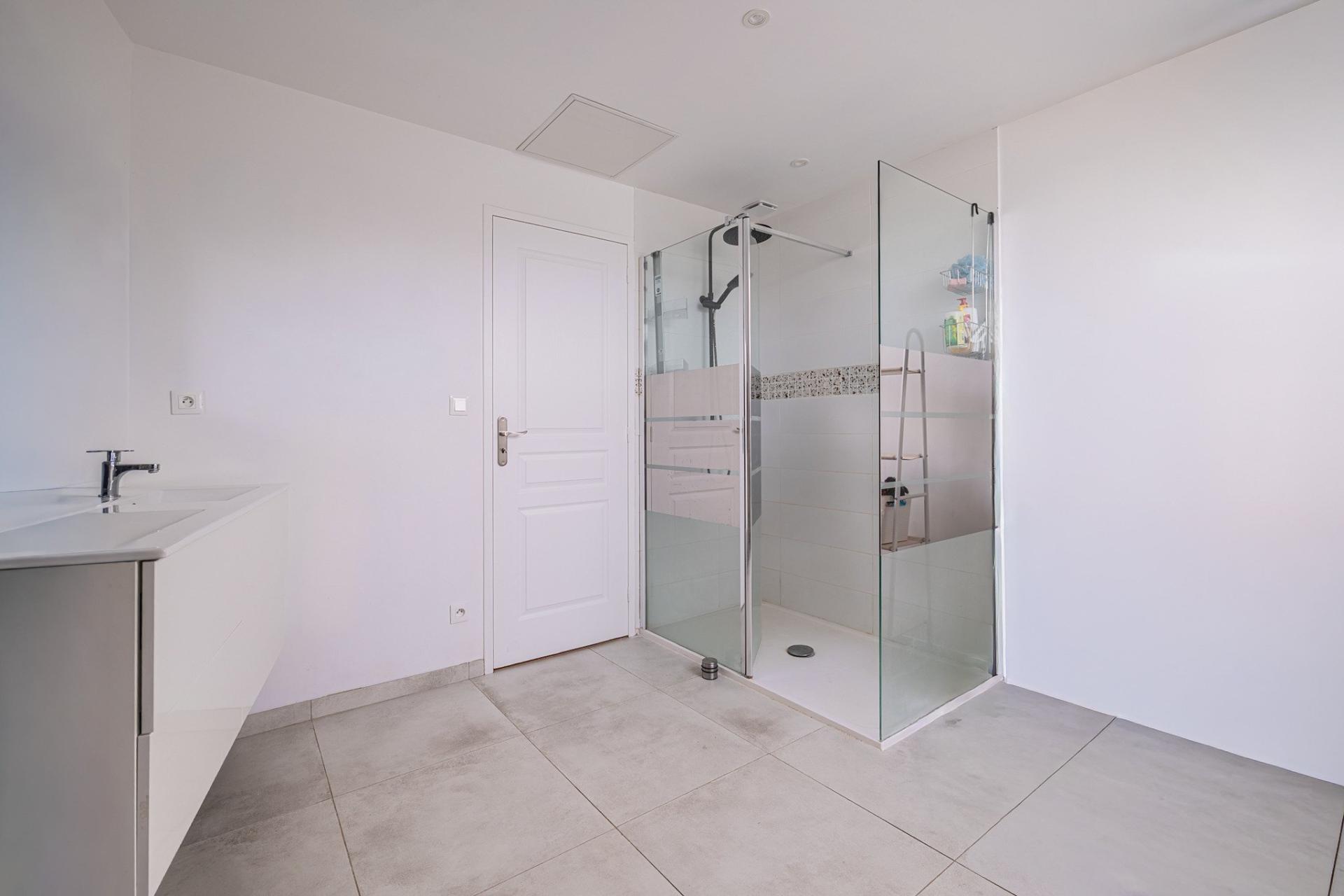 Miniature photo - 7 / 11