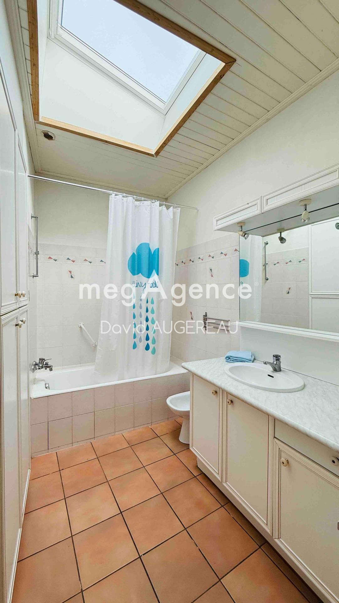 Miniature photo - 15 / 15