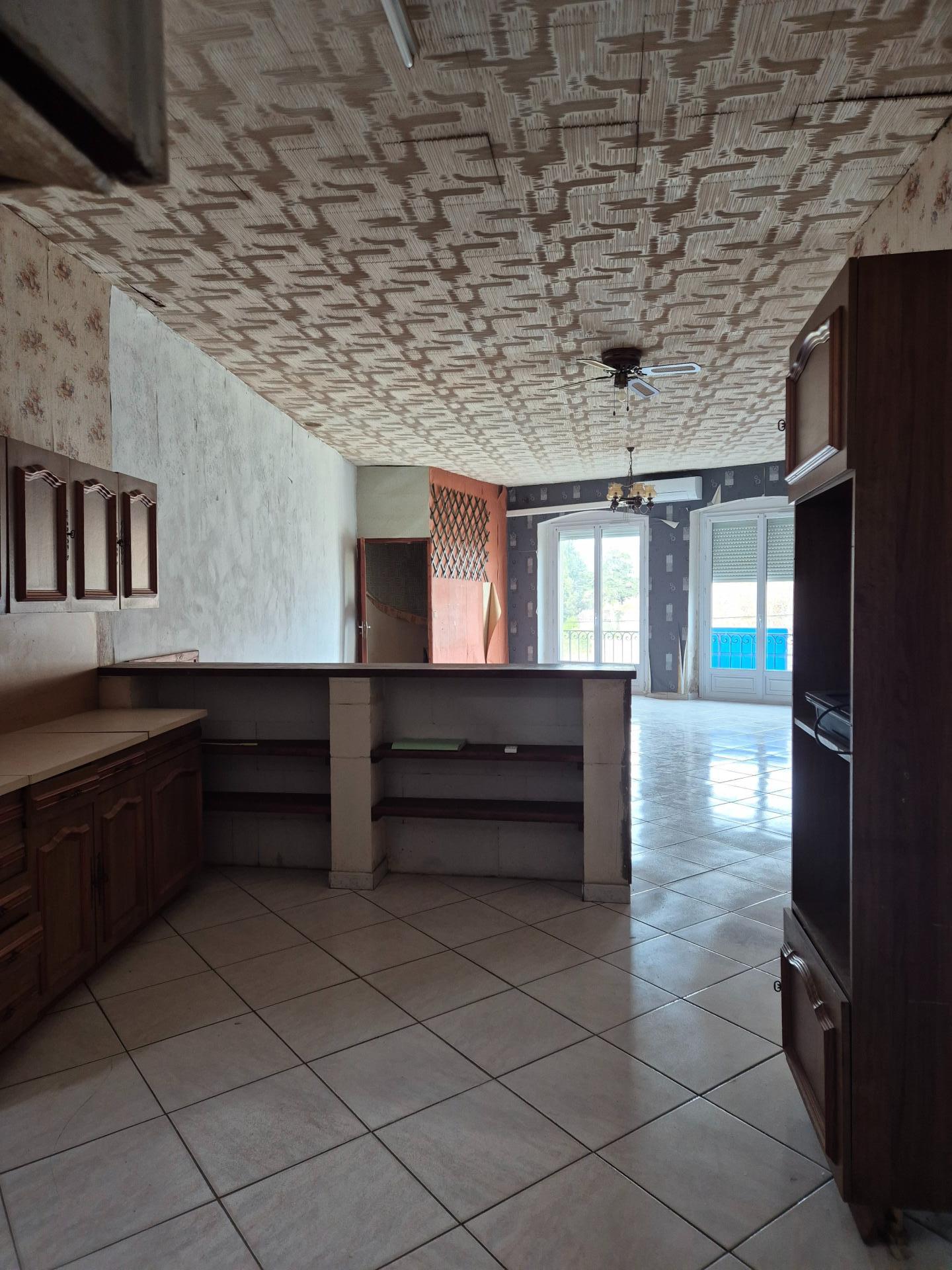 Miniature photo - 8 / 16