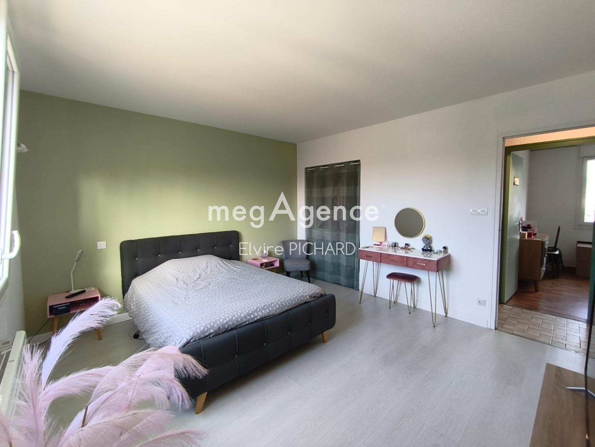 Miniature photo - 2 / 6