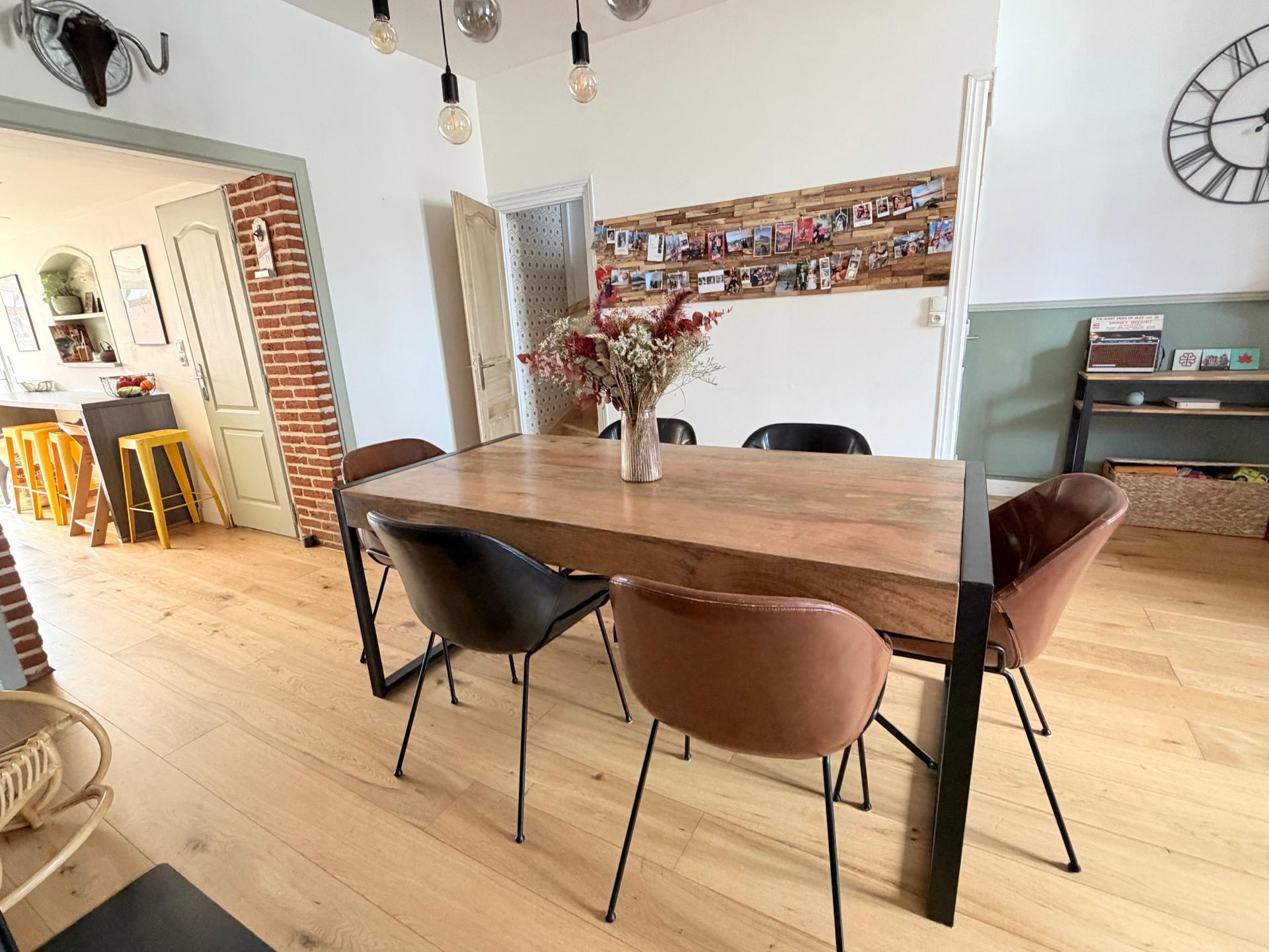 Miniature photo - 2 / 10