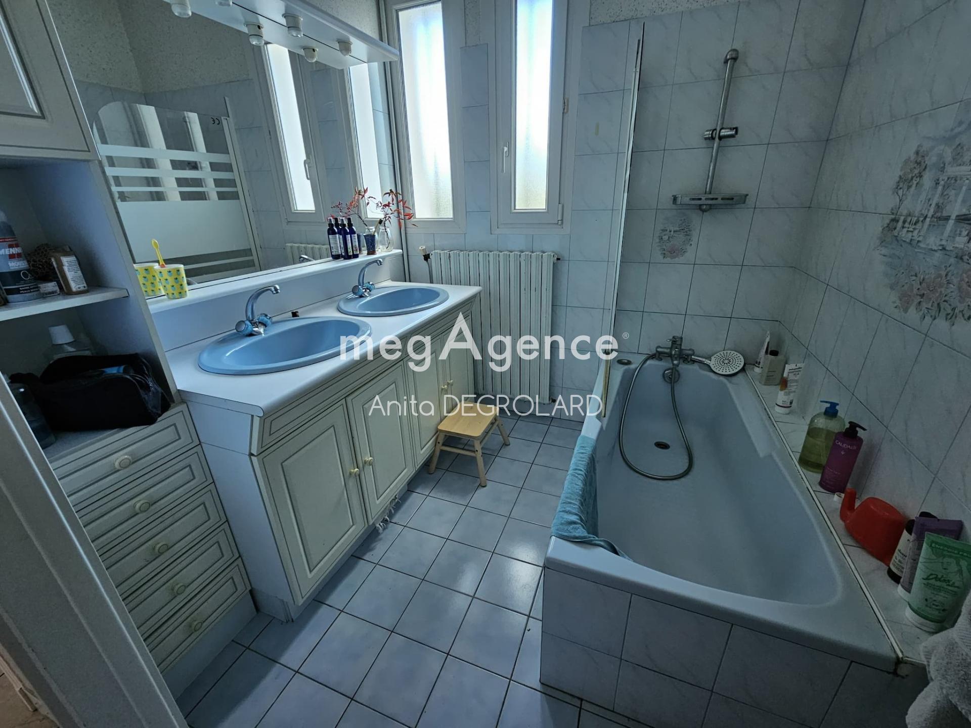 Miniature photo - 9 / 12