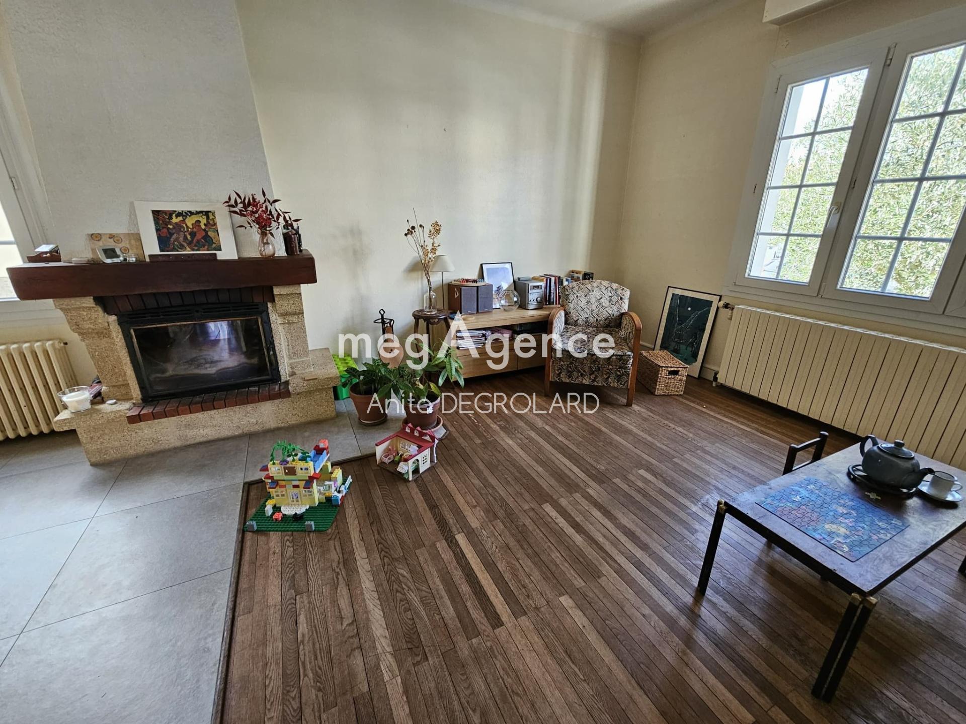 Miniature photo - 2 / 12