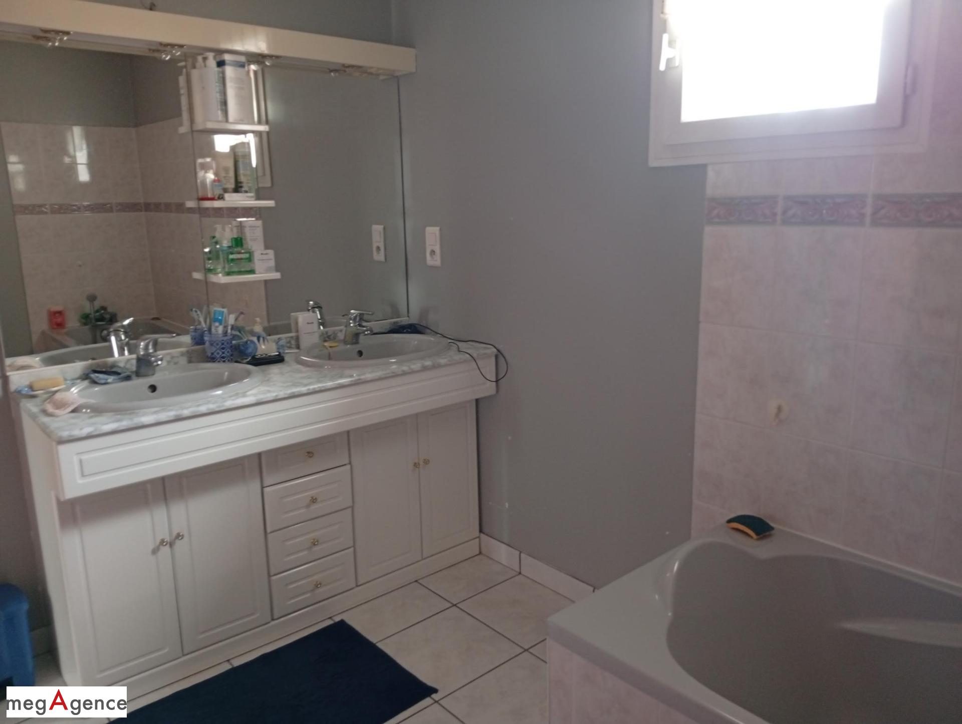 Miniature photo - 8 / 10