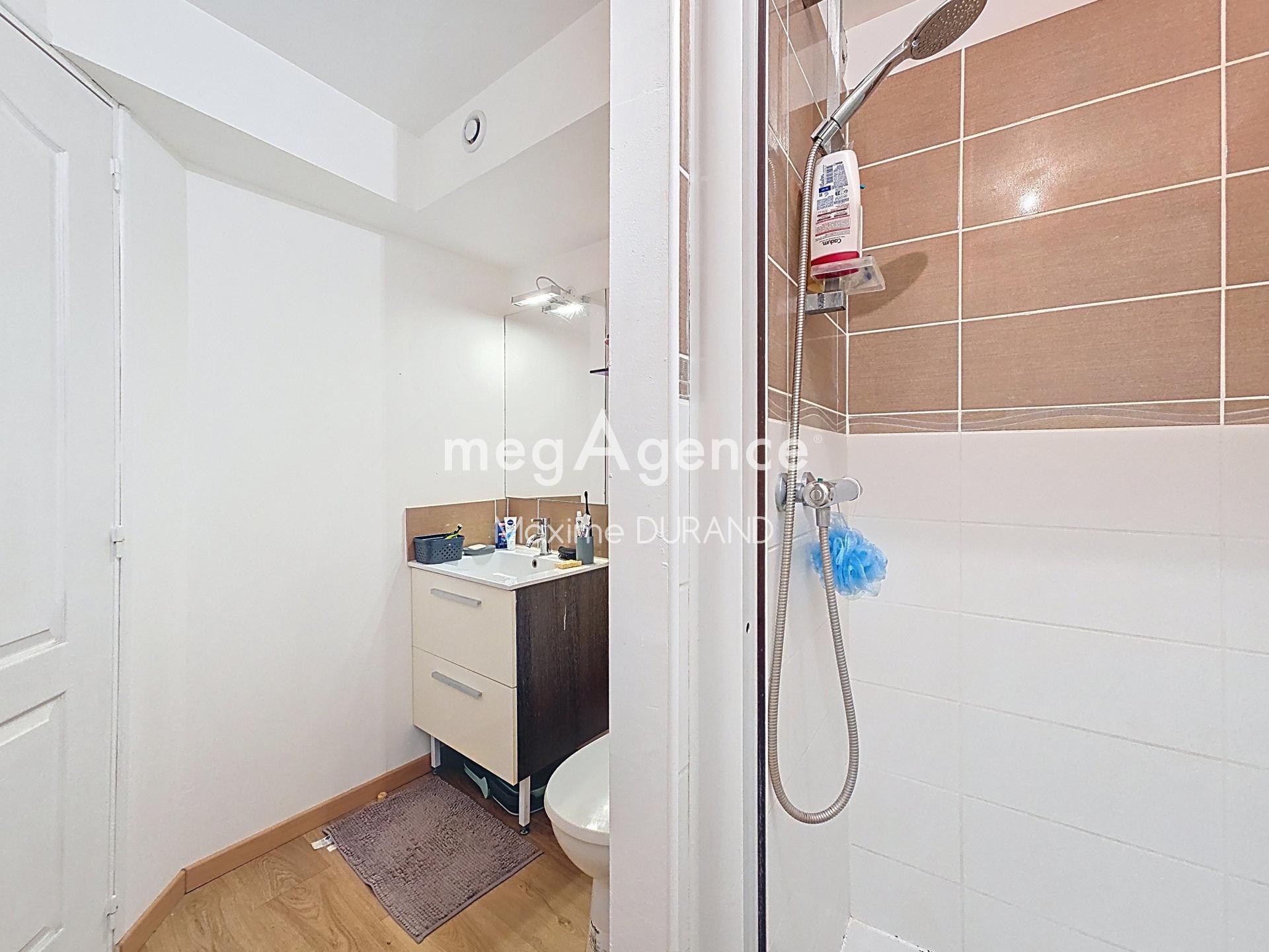 Miniature photo - 18 / 19