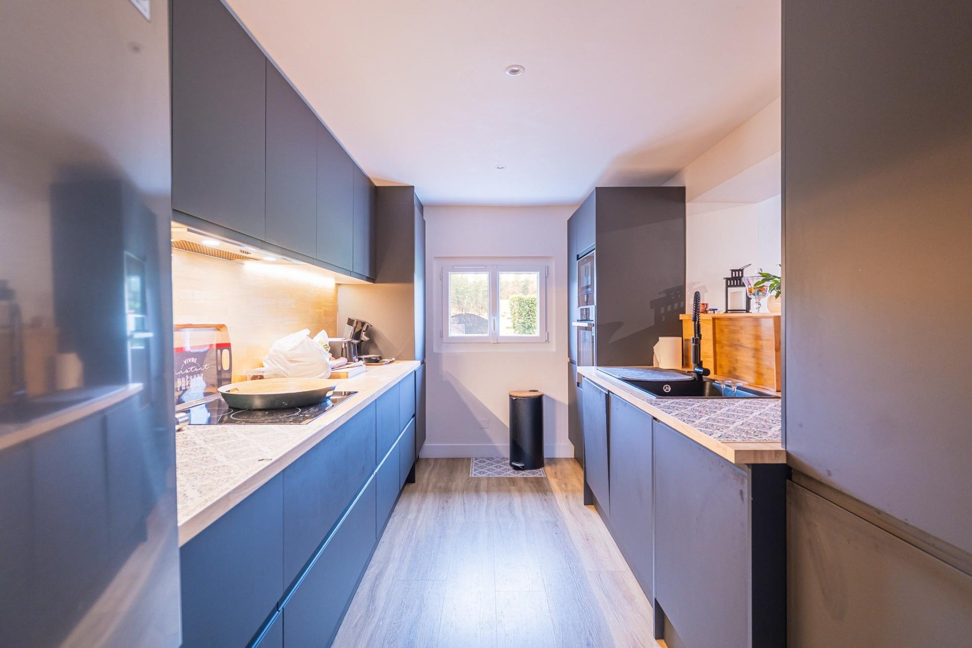 Miniature photo - 6 / 19