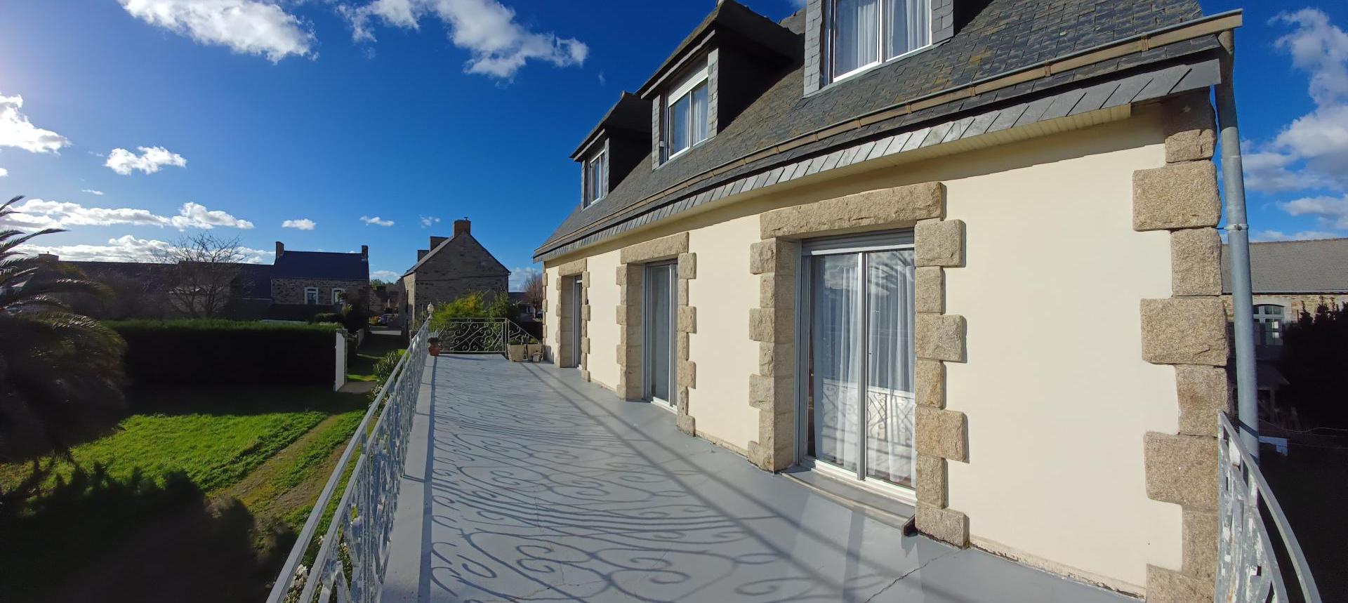 Miniature photo - 2 / 13