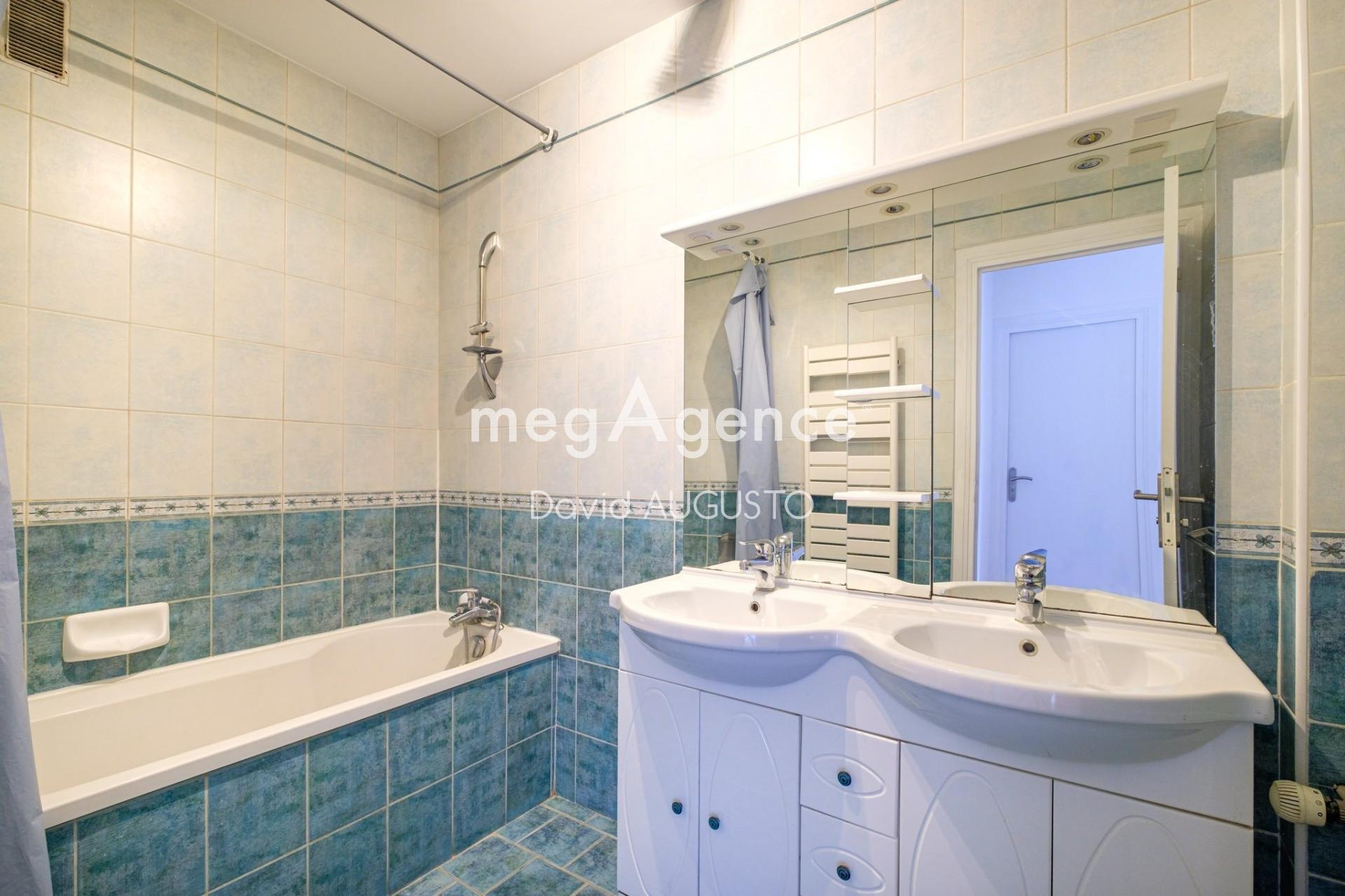 Miniature photo - 7 / 11