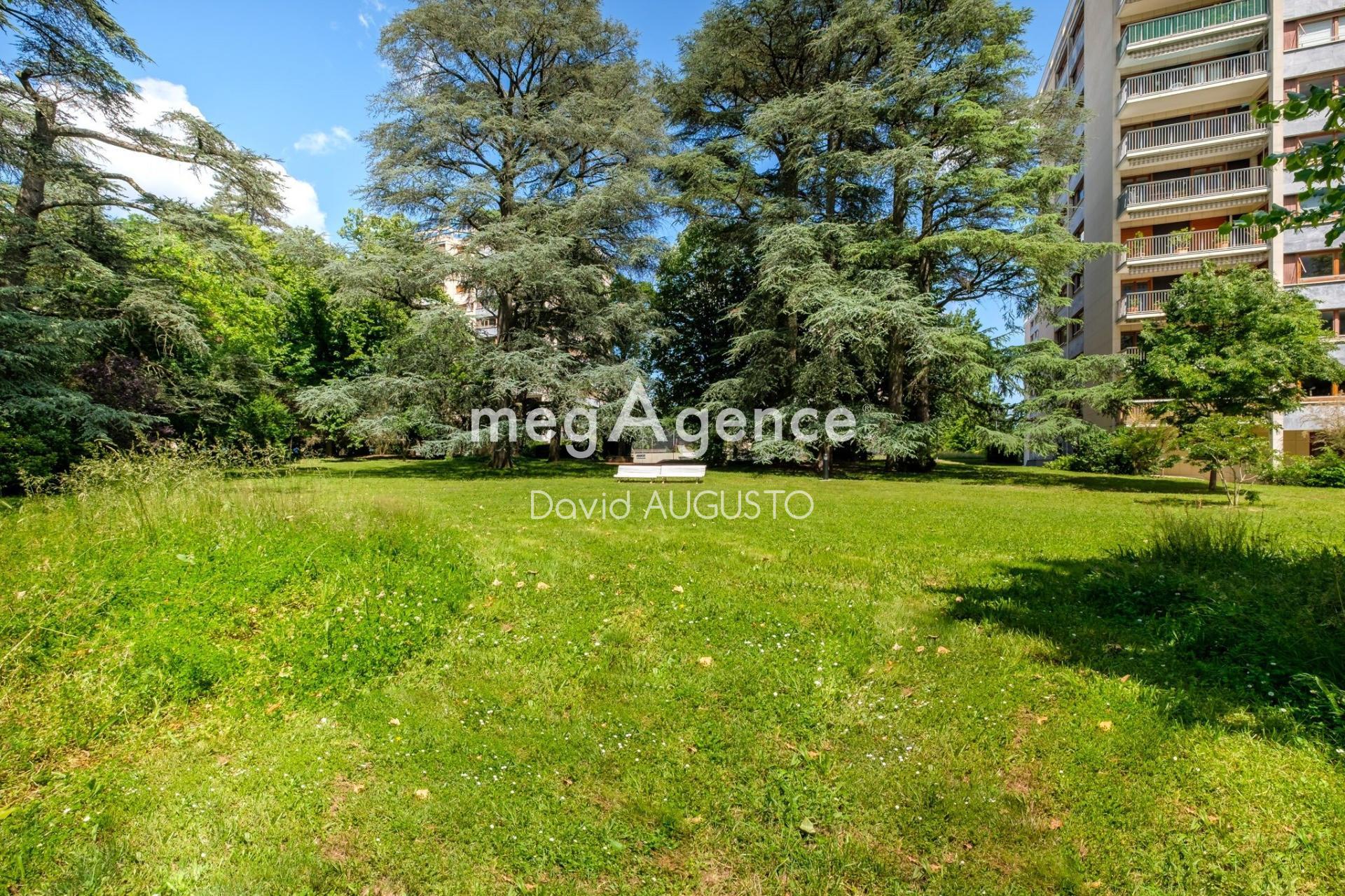 Miniature photo - 9 / 11