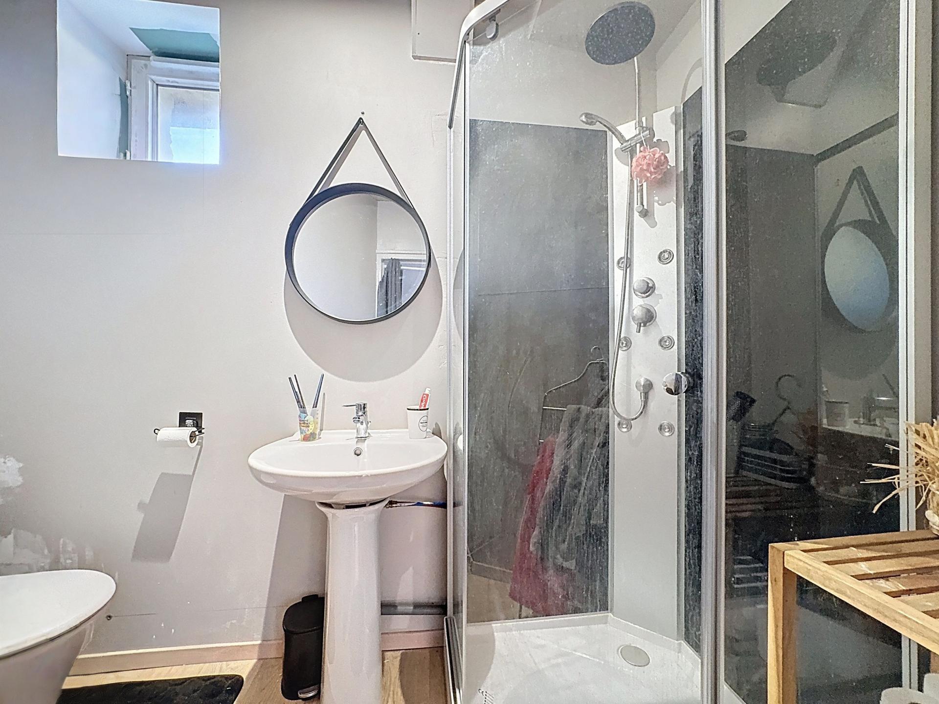 Miniature photo - 11 / 17