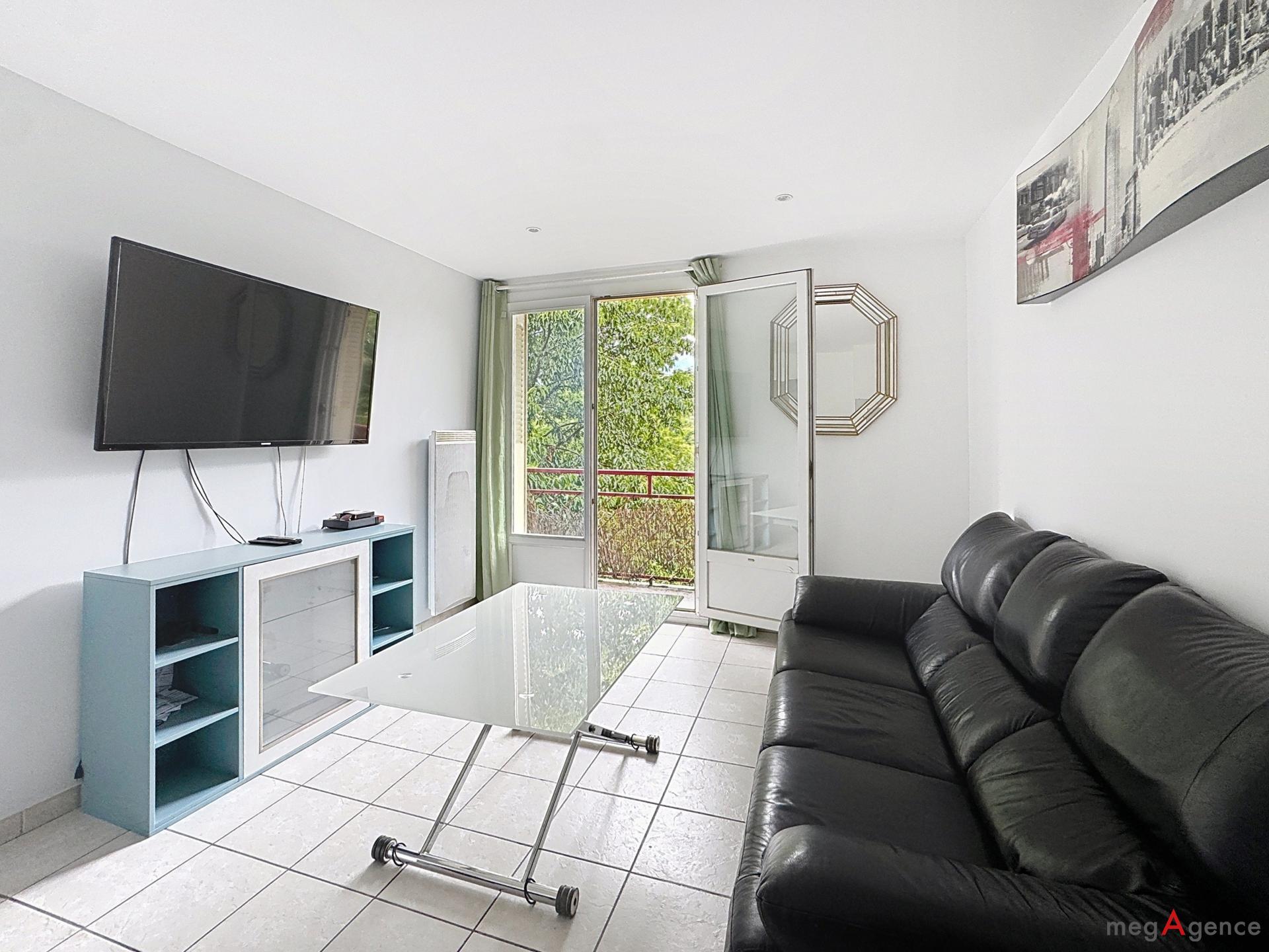 Miniature photo - 2 / 9