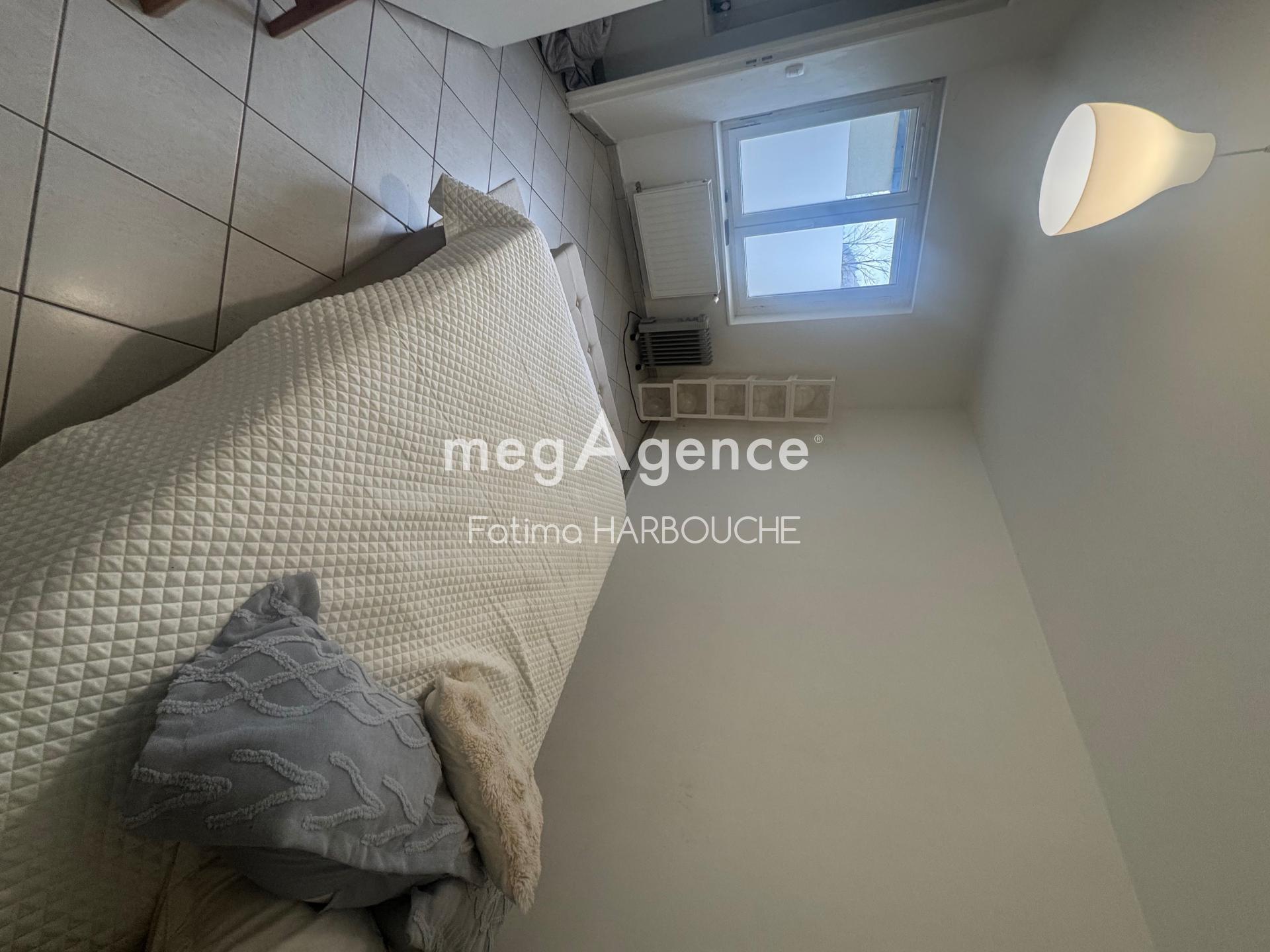 Miniature photo - 10 / 19