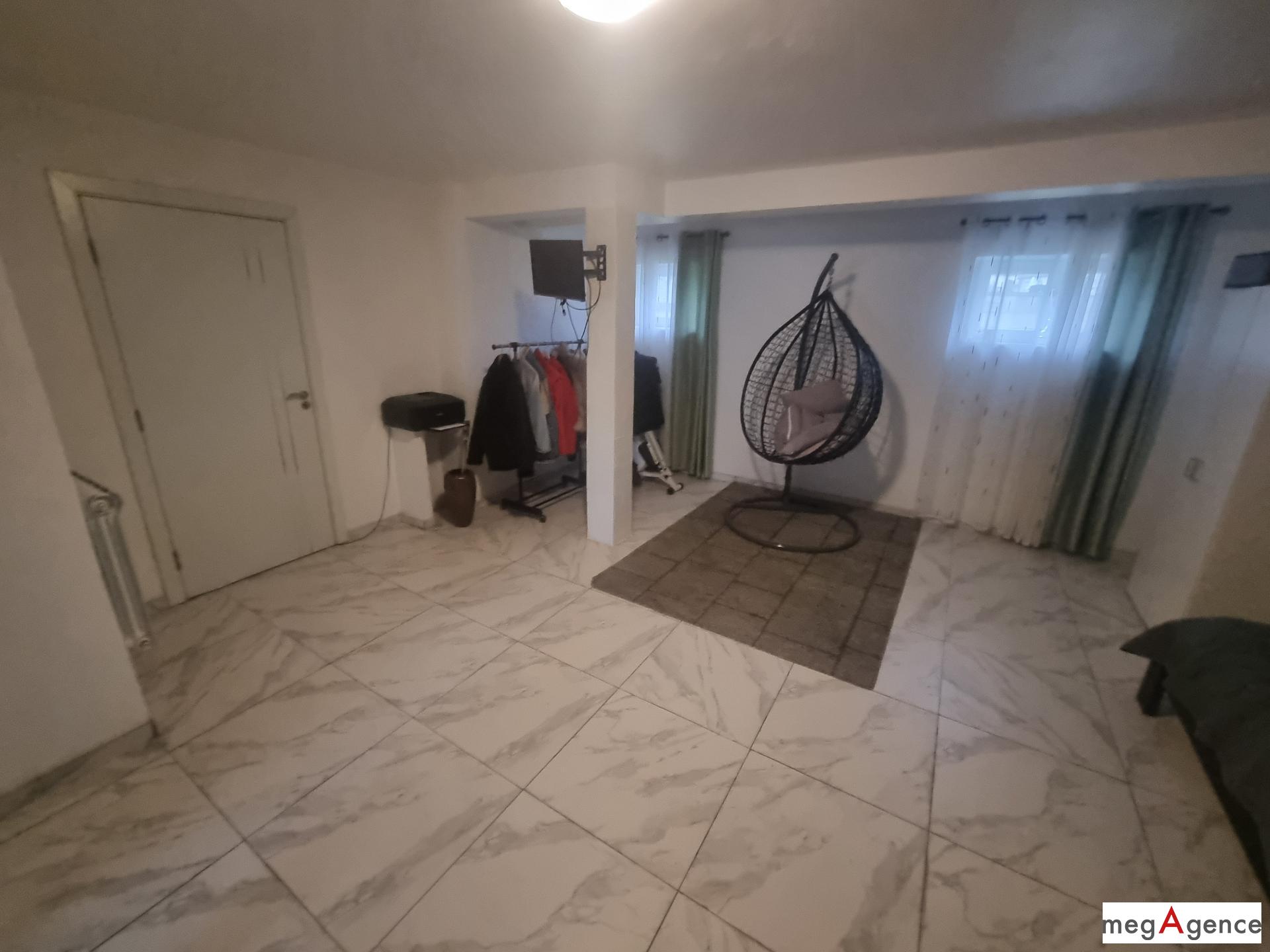 Miniature photo - 4 / 10