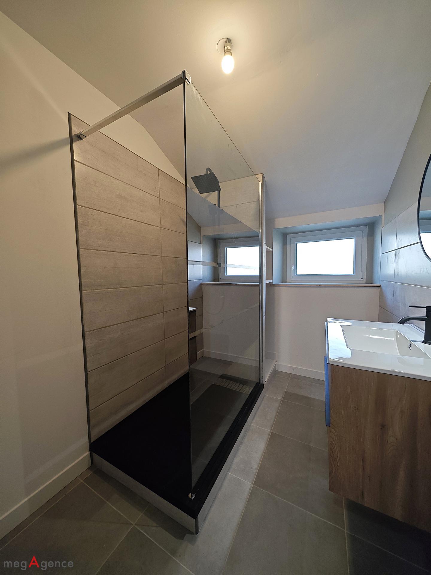 Miniature photo - 5 / 9