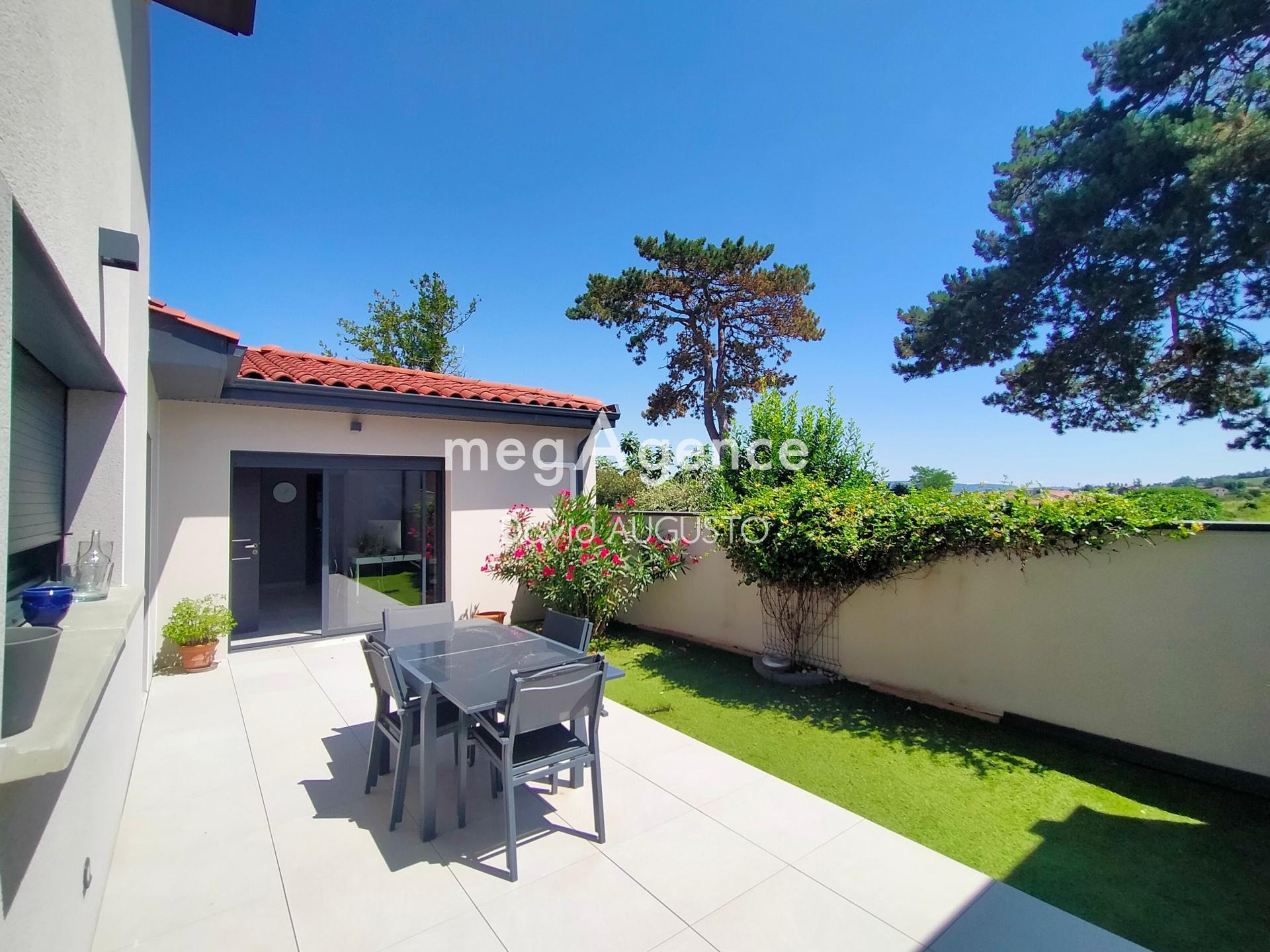 Miniature photo - 9 / 12