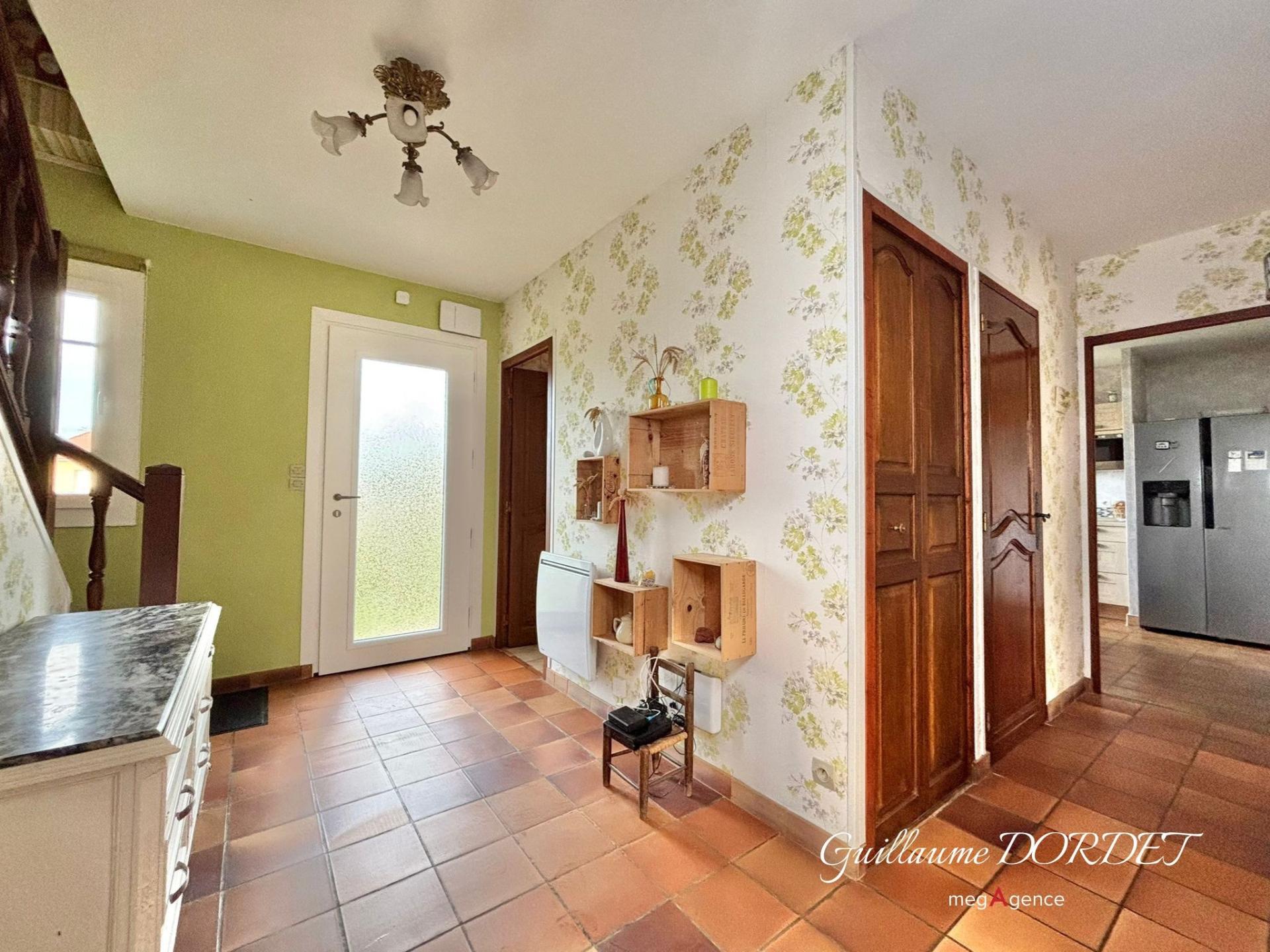 Miniature photo - 9 / 16