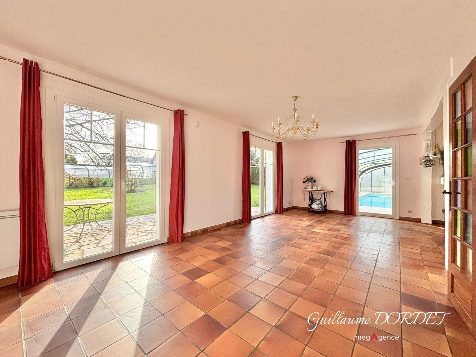 Miniature photo - 6 / 16