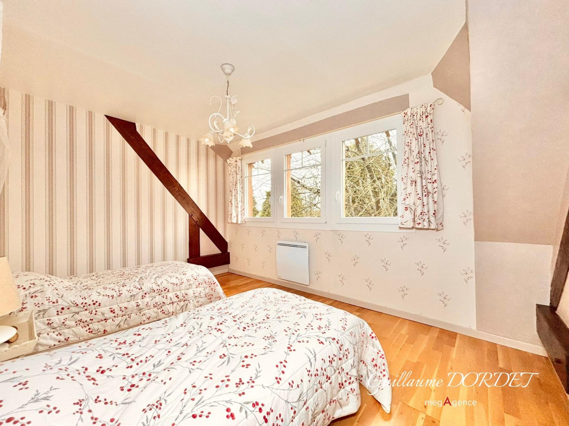 Miniature photo - 13 / 16