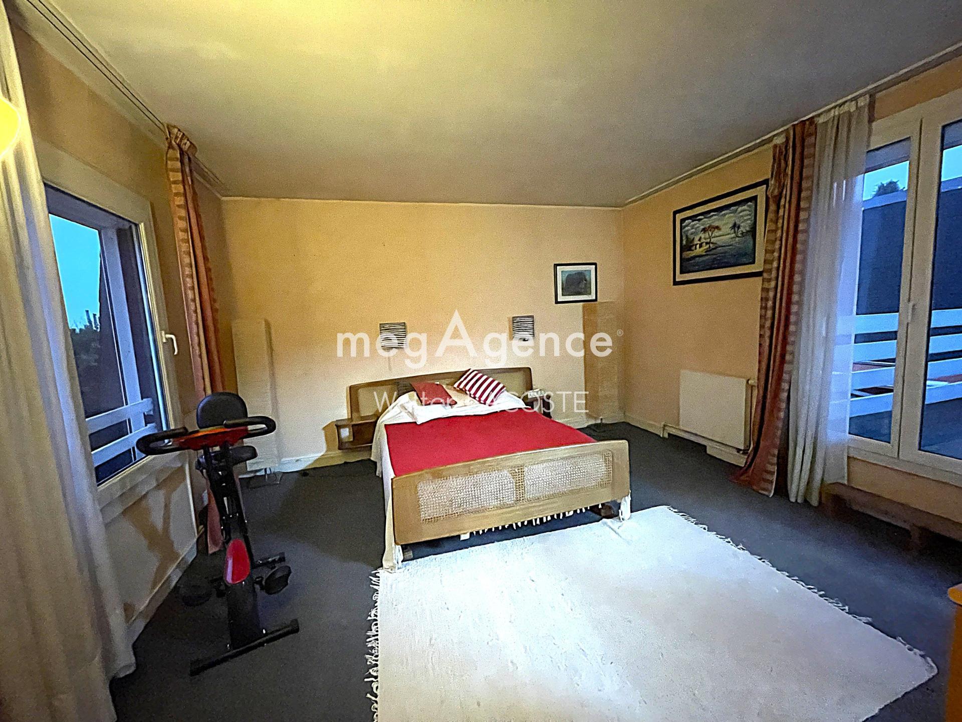 Miniature photo - 12 / 17