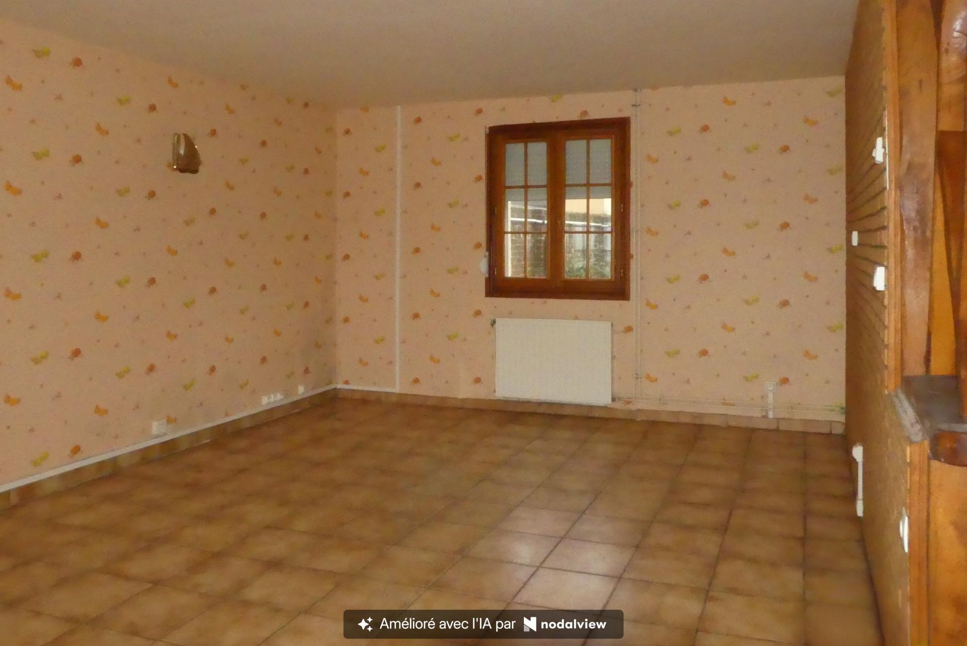 Dargnies : Maison 71 m², 3Chb, cour et dépendances.