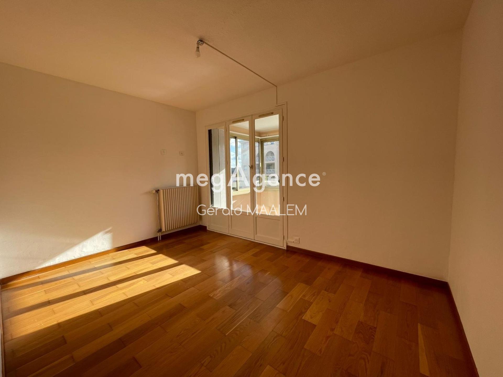 Miniature photo - 6 / 8