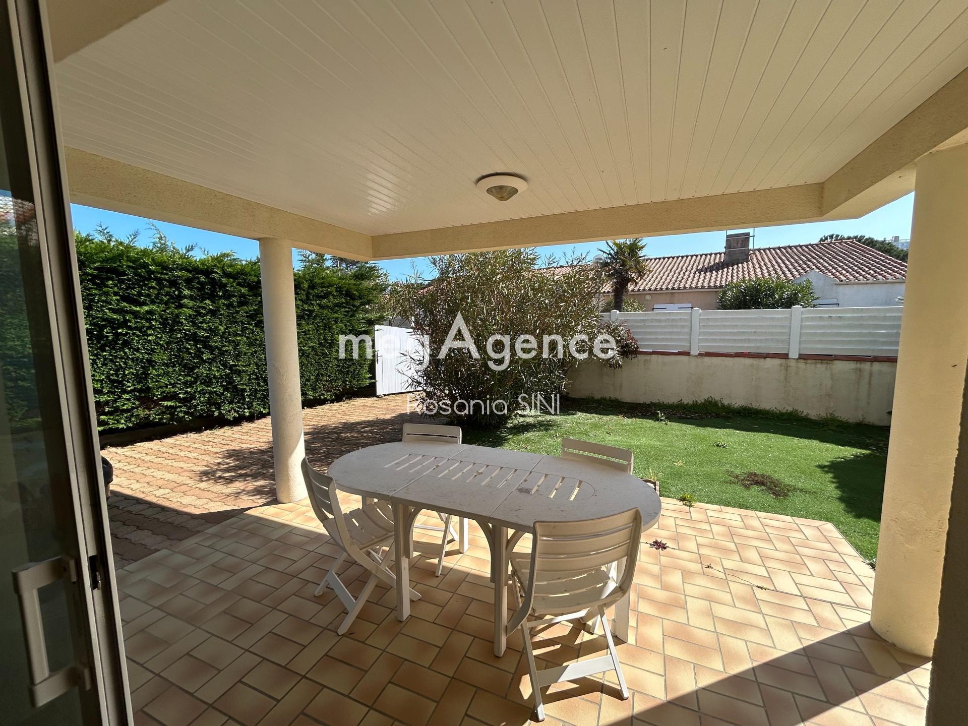 Miniature photo - 2 / 17