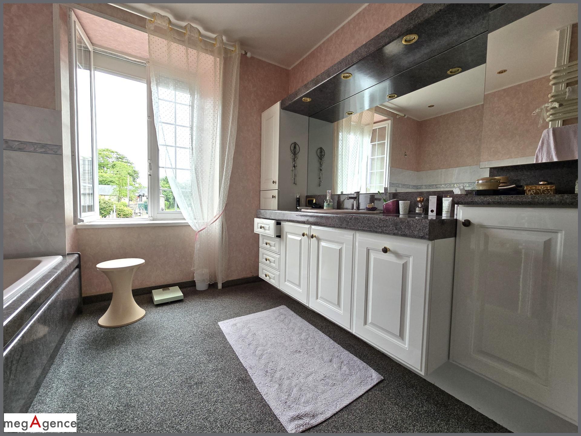 Miniature photo - 16 / 20