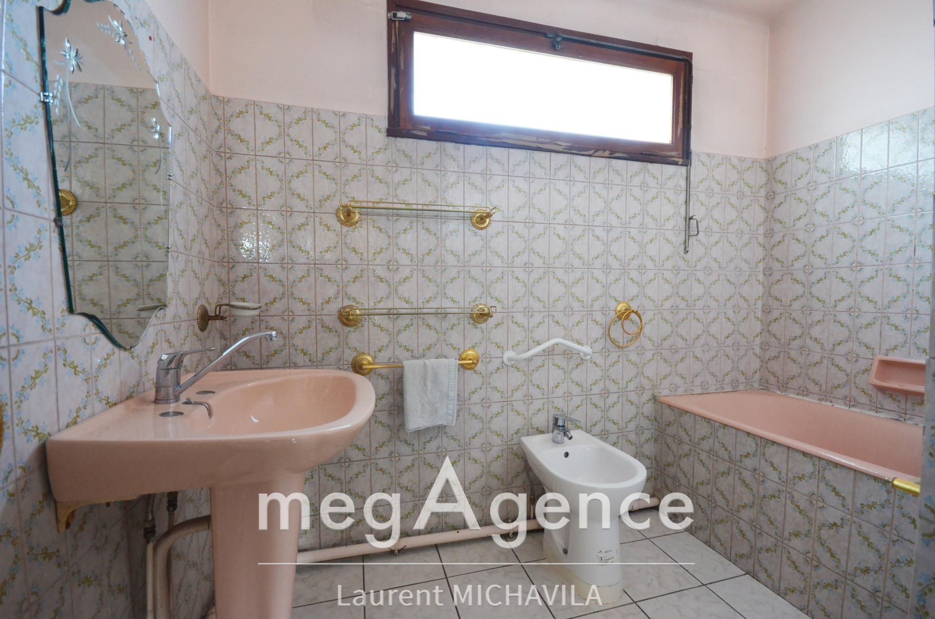 Miniature photo - 15 / 20