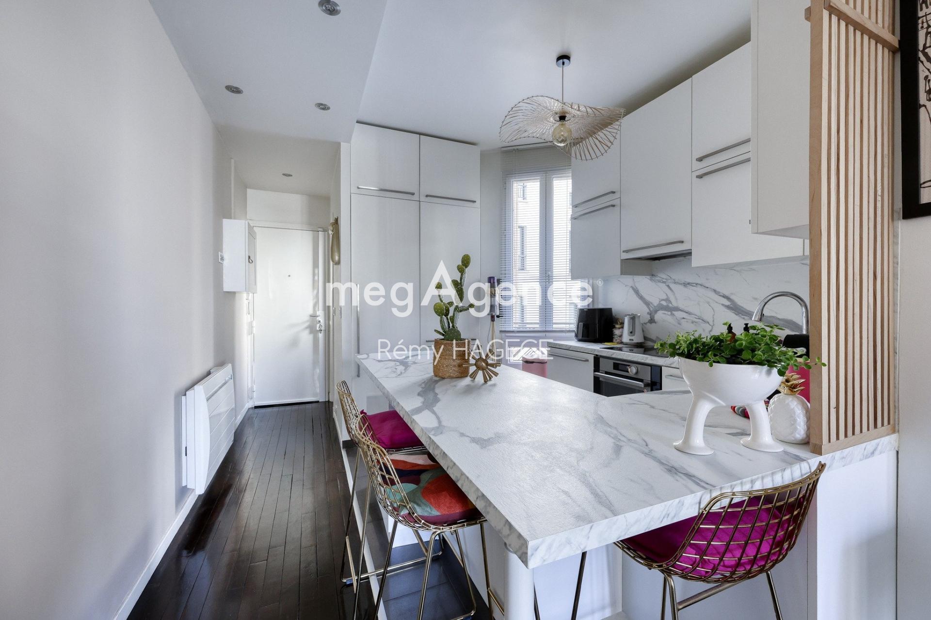 Miniature photo - 6 / 10