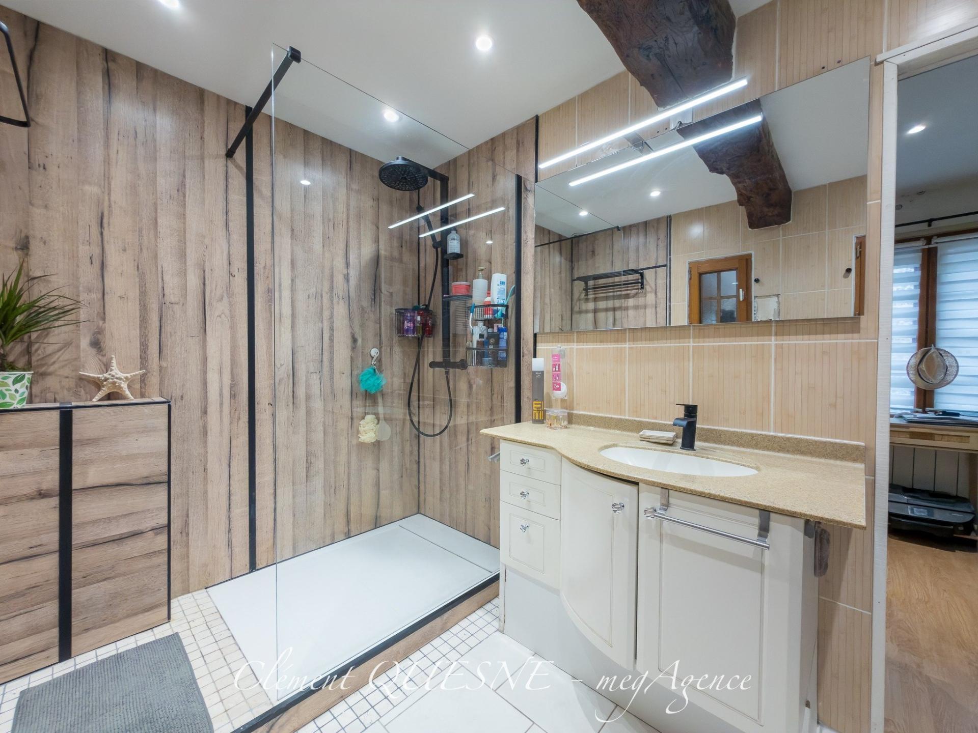 Miniature photo - 16 / 20