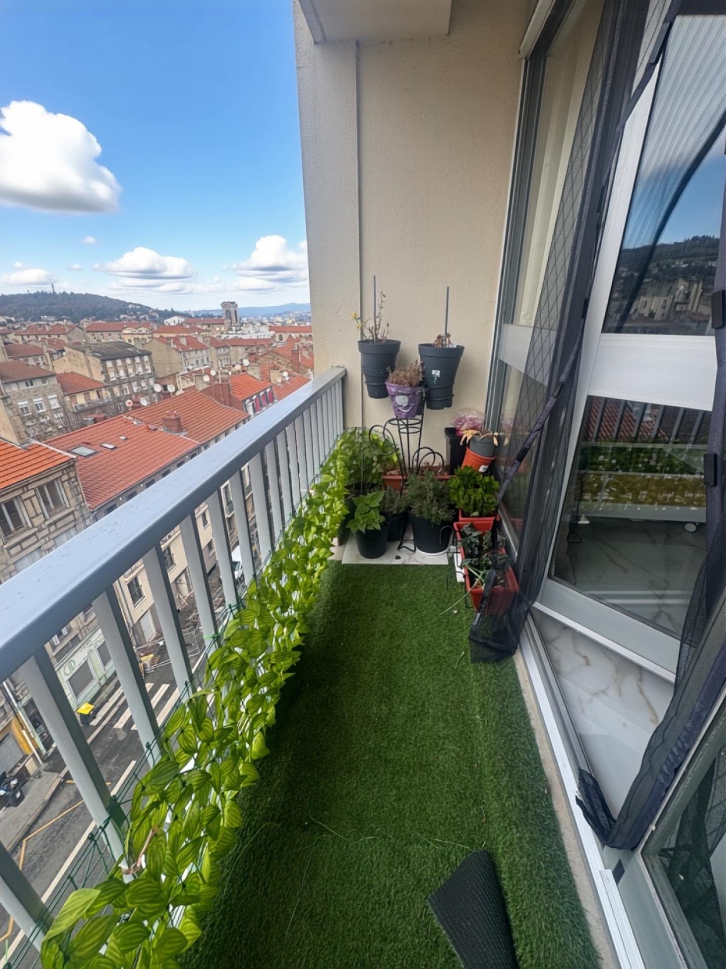 Miniature photo - 9 / 12