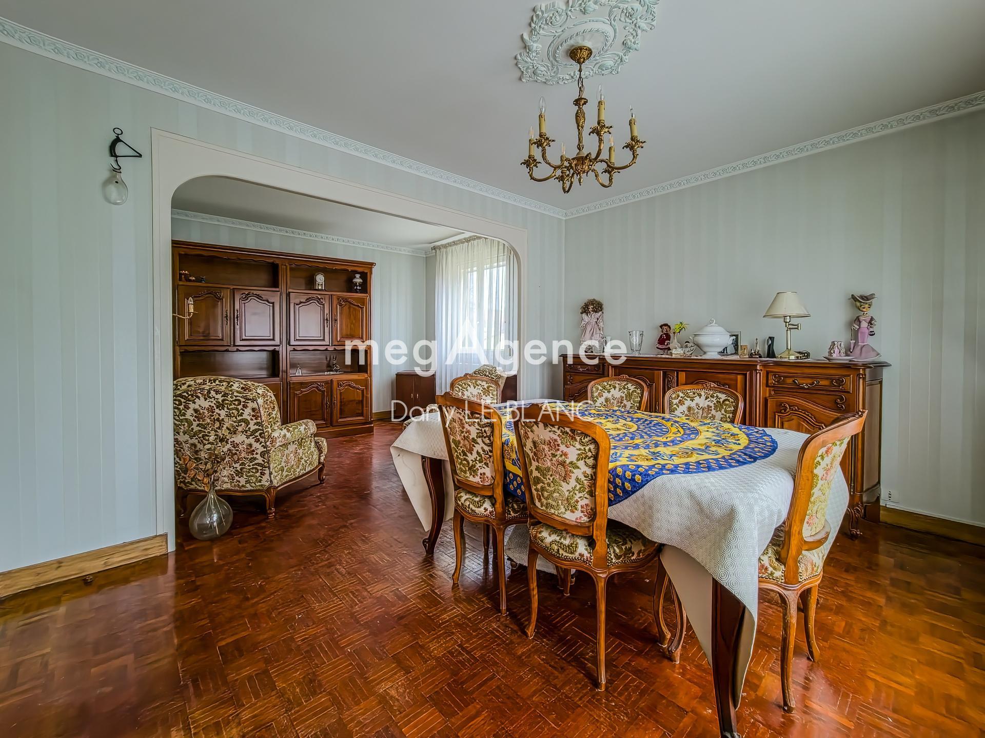 Miniature photo - 3 / 10