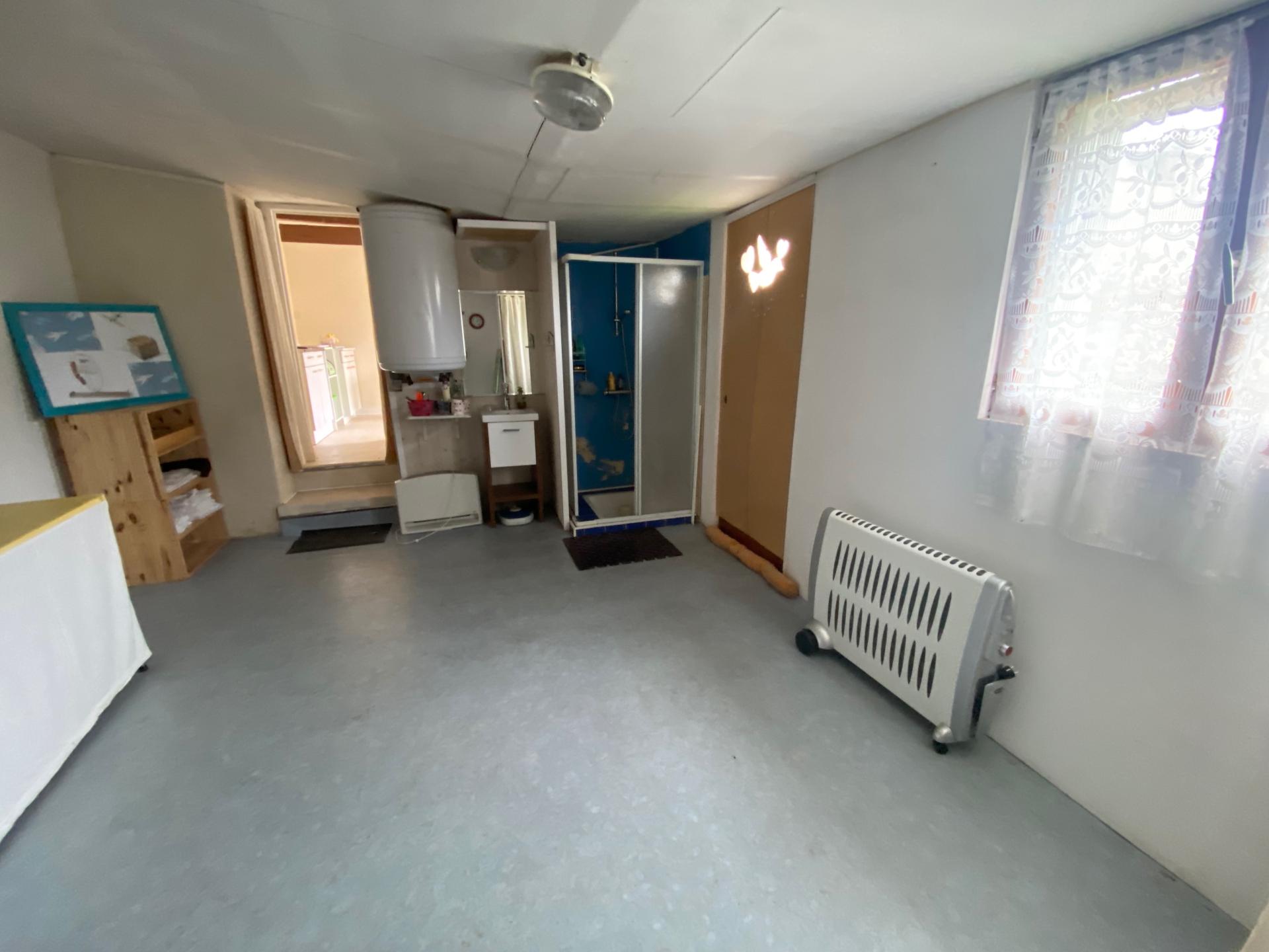 Miniature photo - 9 / 16