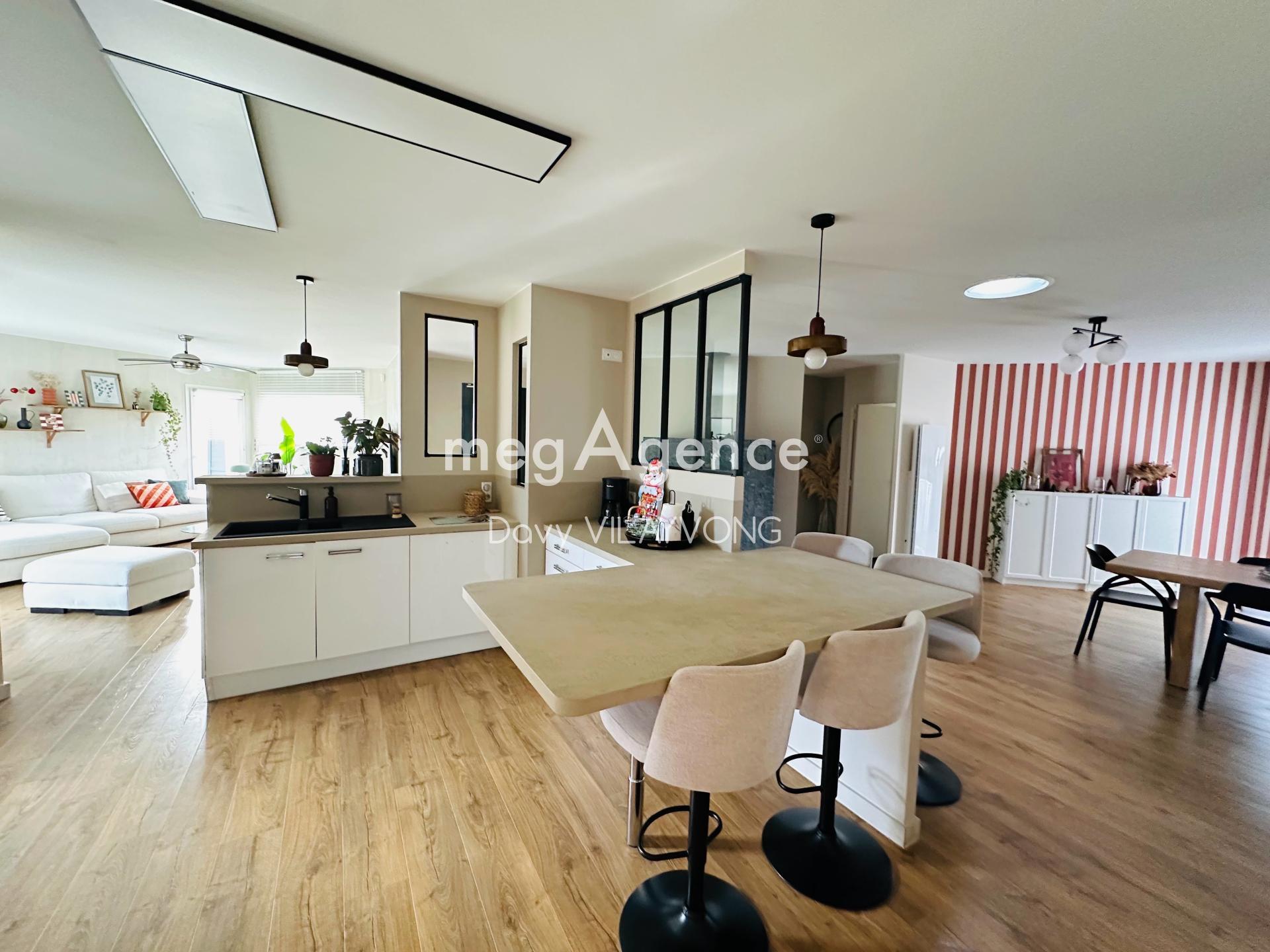 Miniature photo - 2 / 9