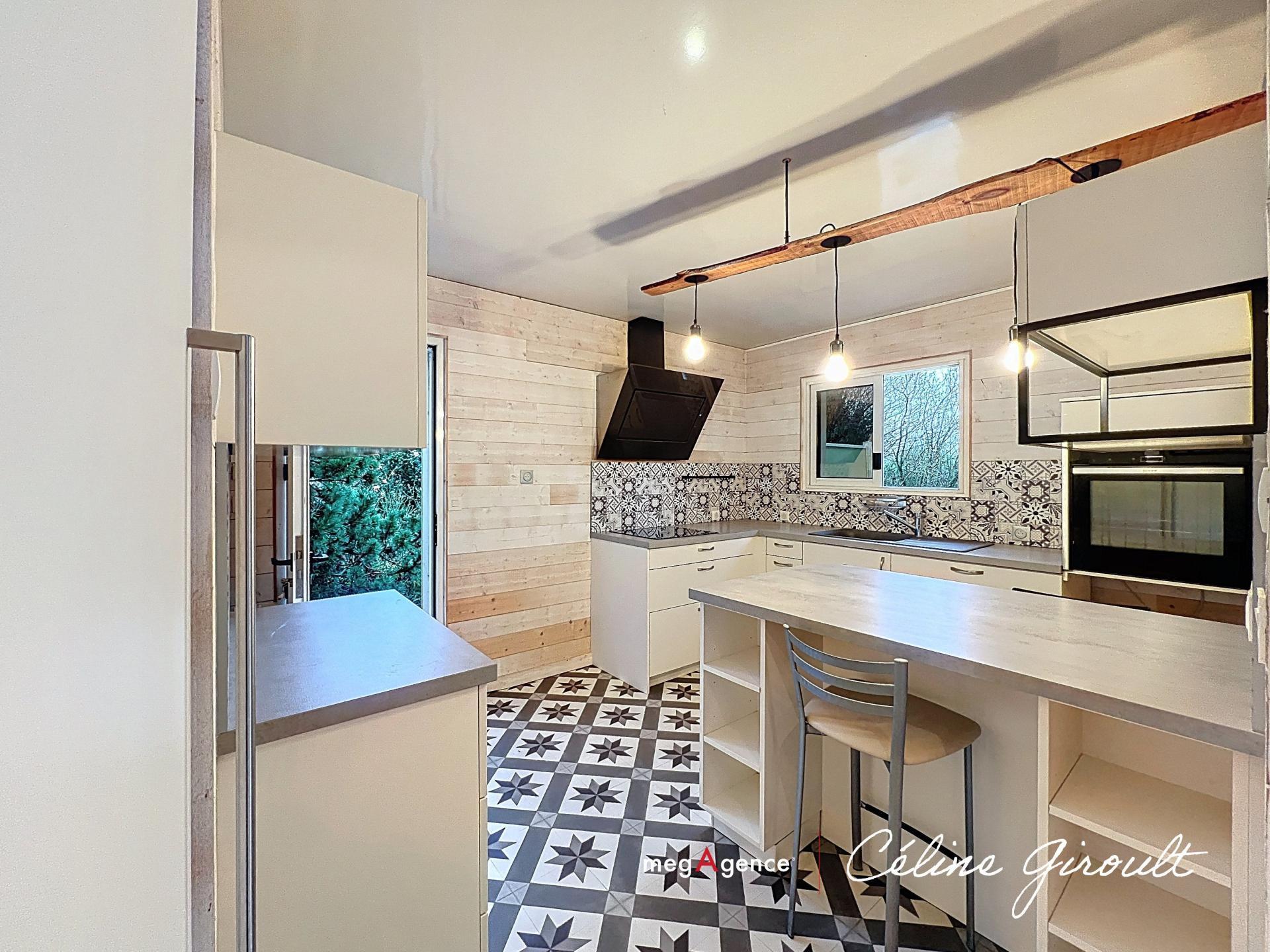 Miniature photo - 2 / 13