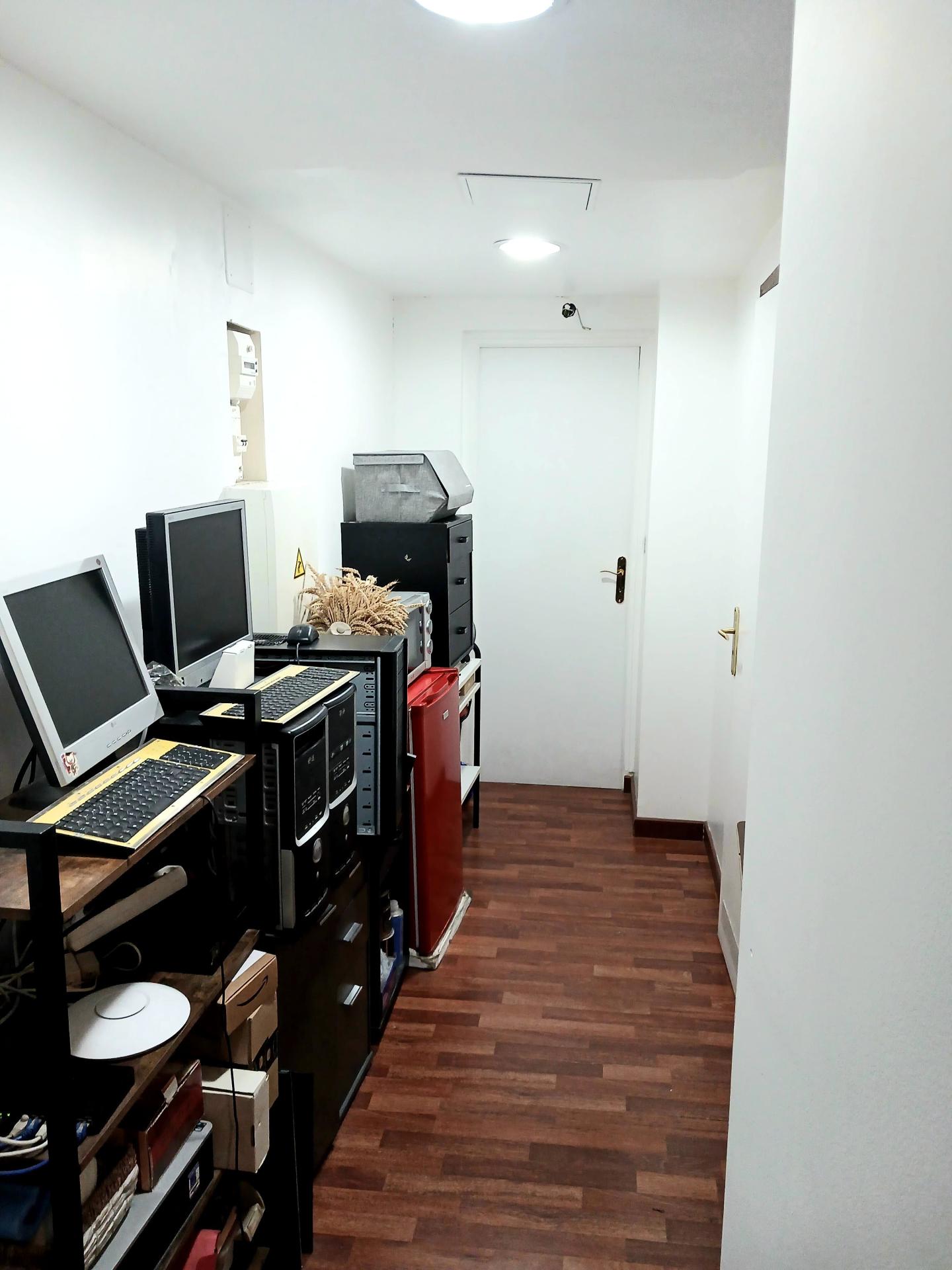 Miniature photo - 8 / 11