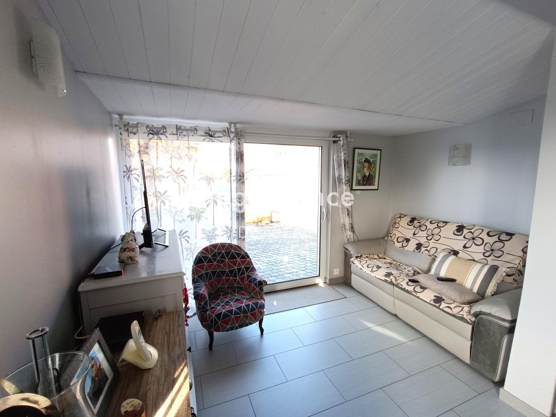 Miniature photo - 6 / 12