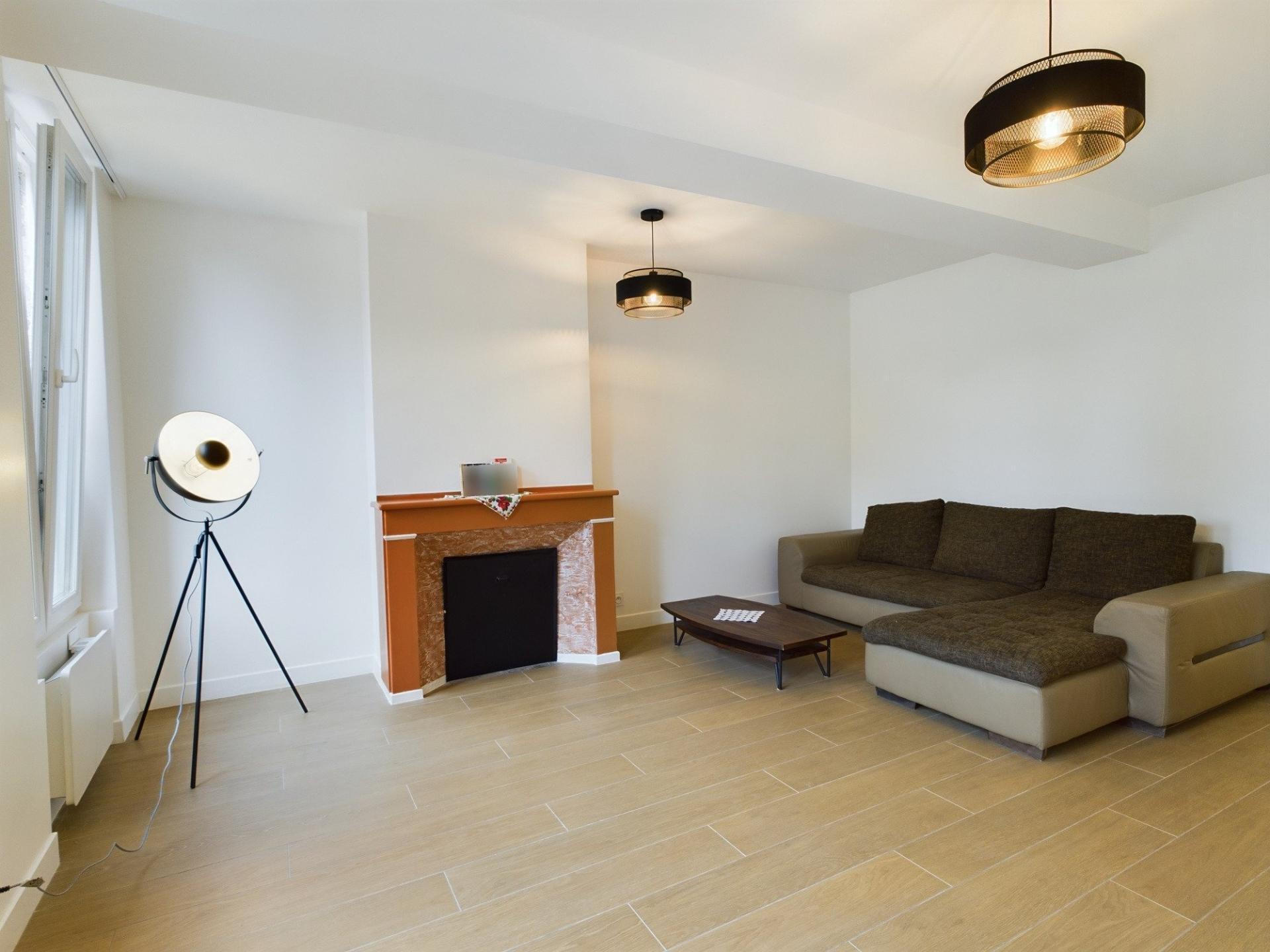 Miniature photo - 2 / 7