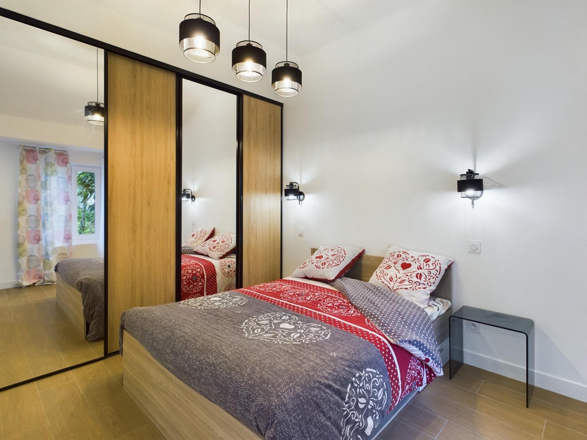 Miniature photo - 3 / 7