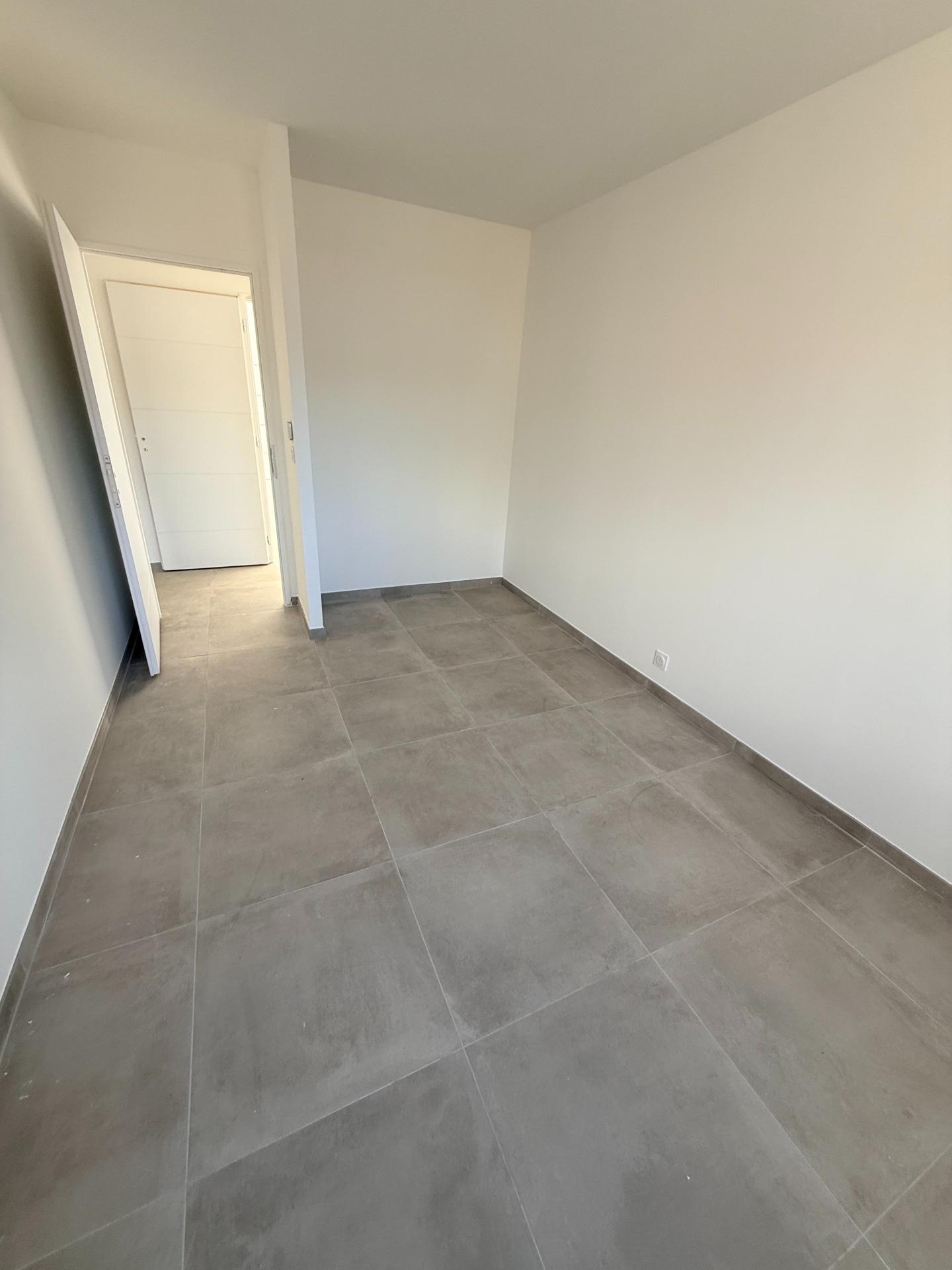 Miniature photo - 7 / 9